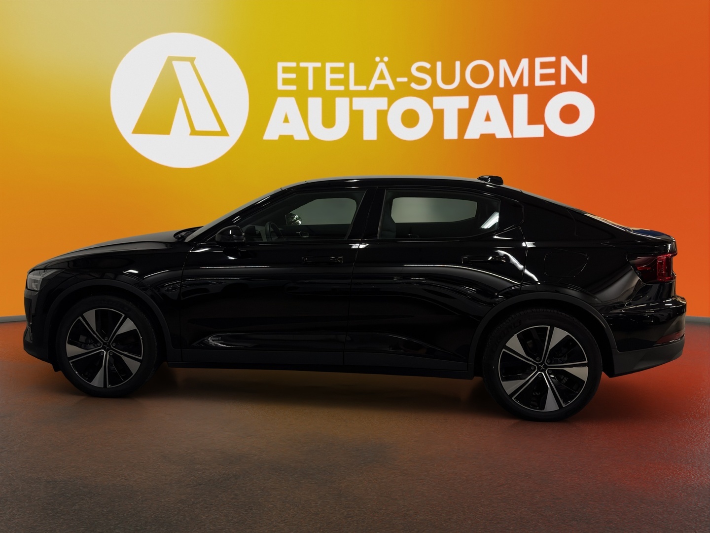 POLESTAR 2 2023