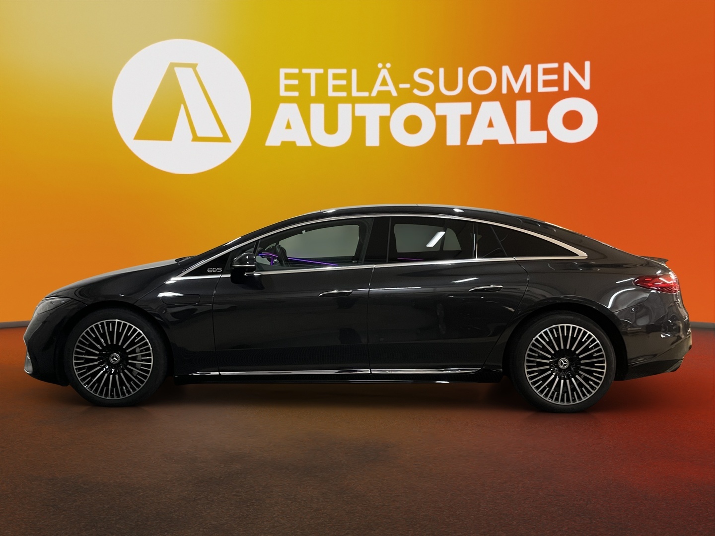 MERCEDES-BENZ EQS 2023