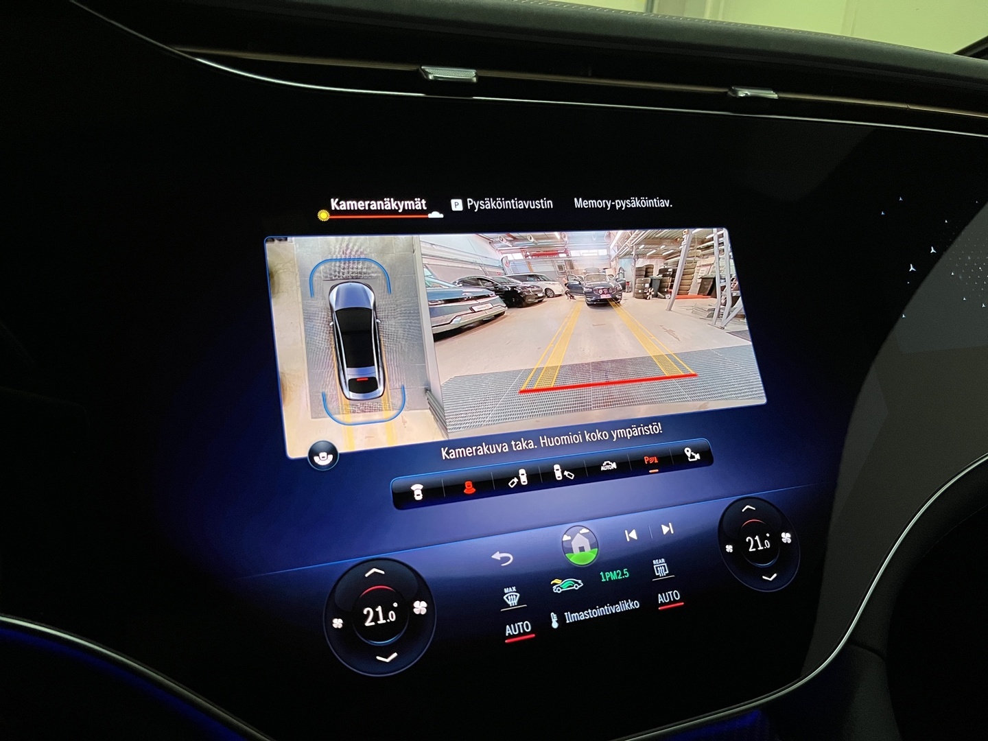 MERCEDES-BENZ EQS 2023