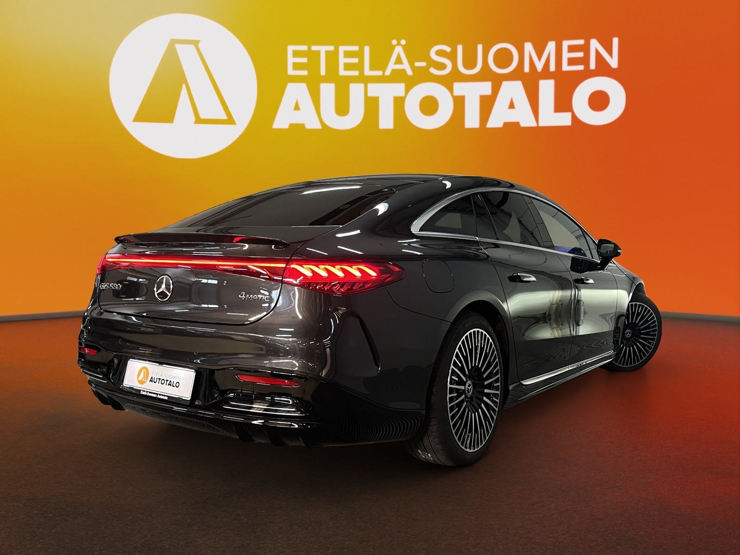 MERCEDES-BENZ EQS 2023
