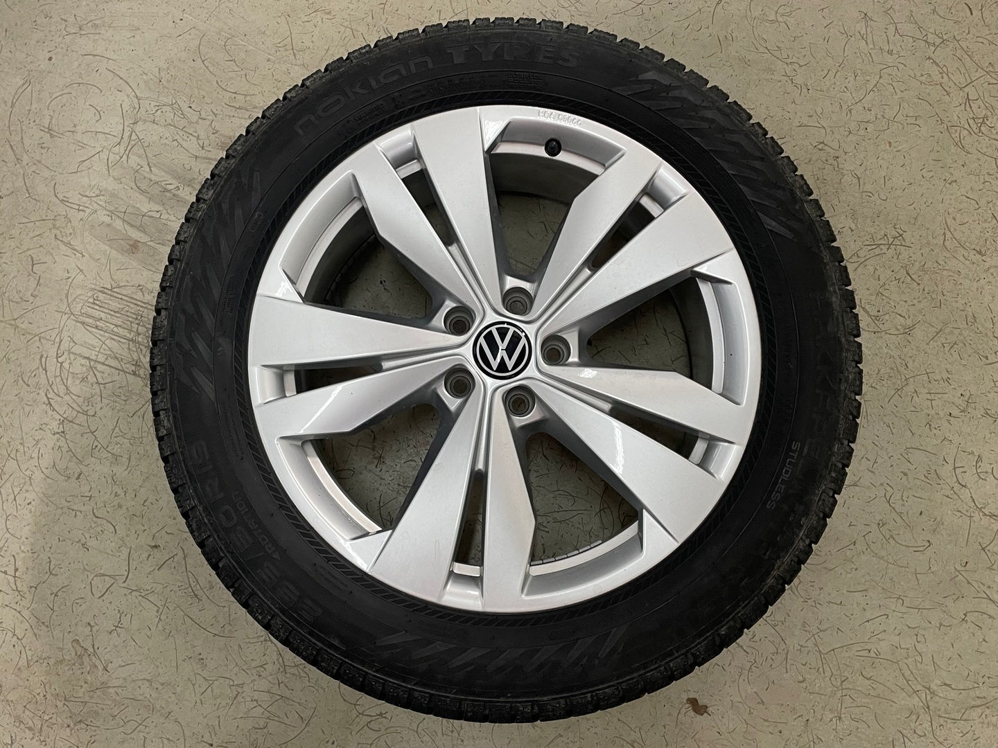 VOLKSWAGEN ID.5 2024