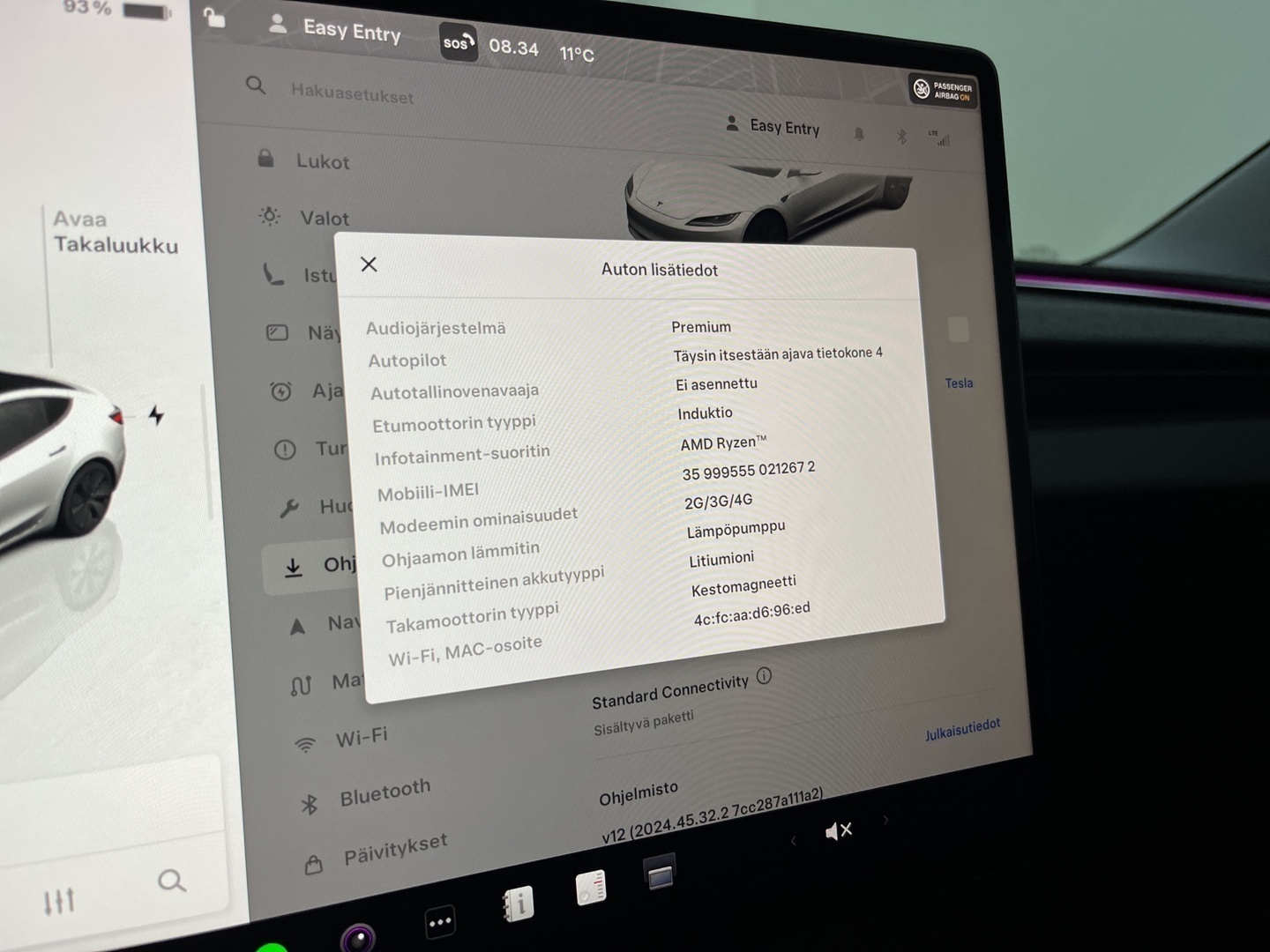 TESLA Model 3 2024