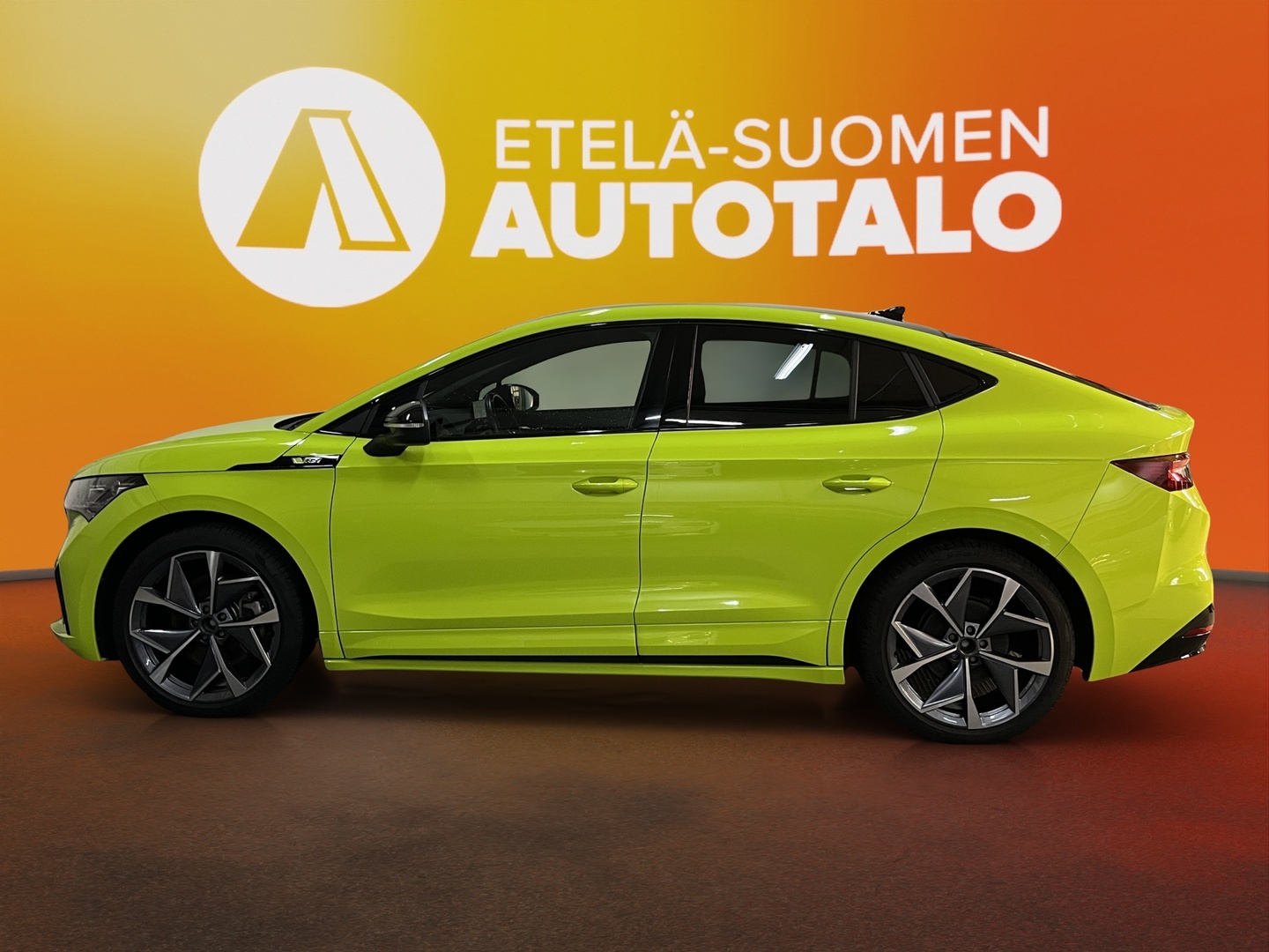SKODA Enyaq 2024