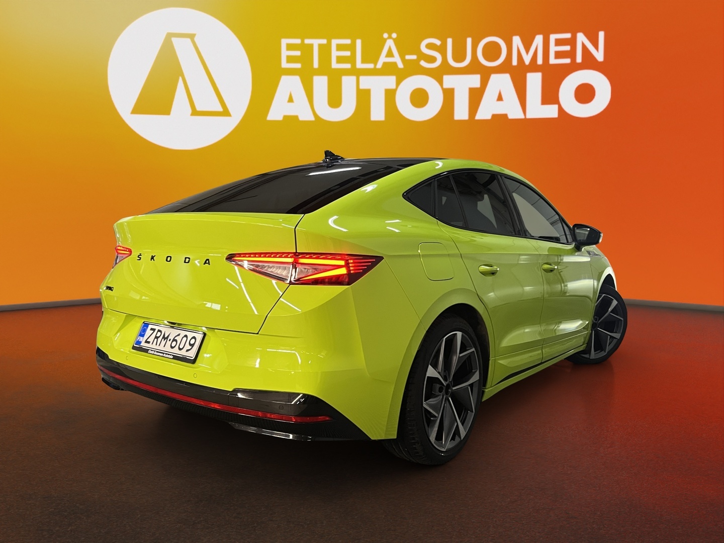 SKODA Enyaq 2024