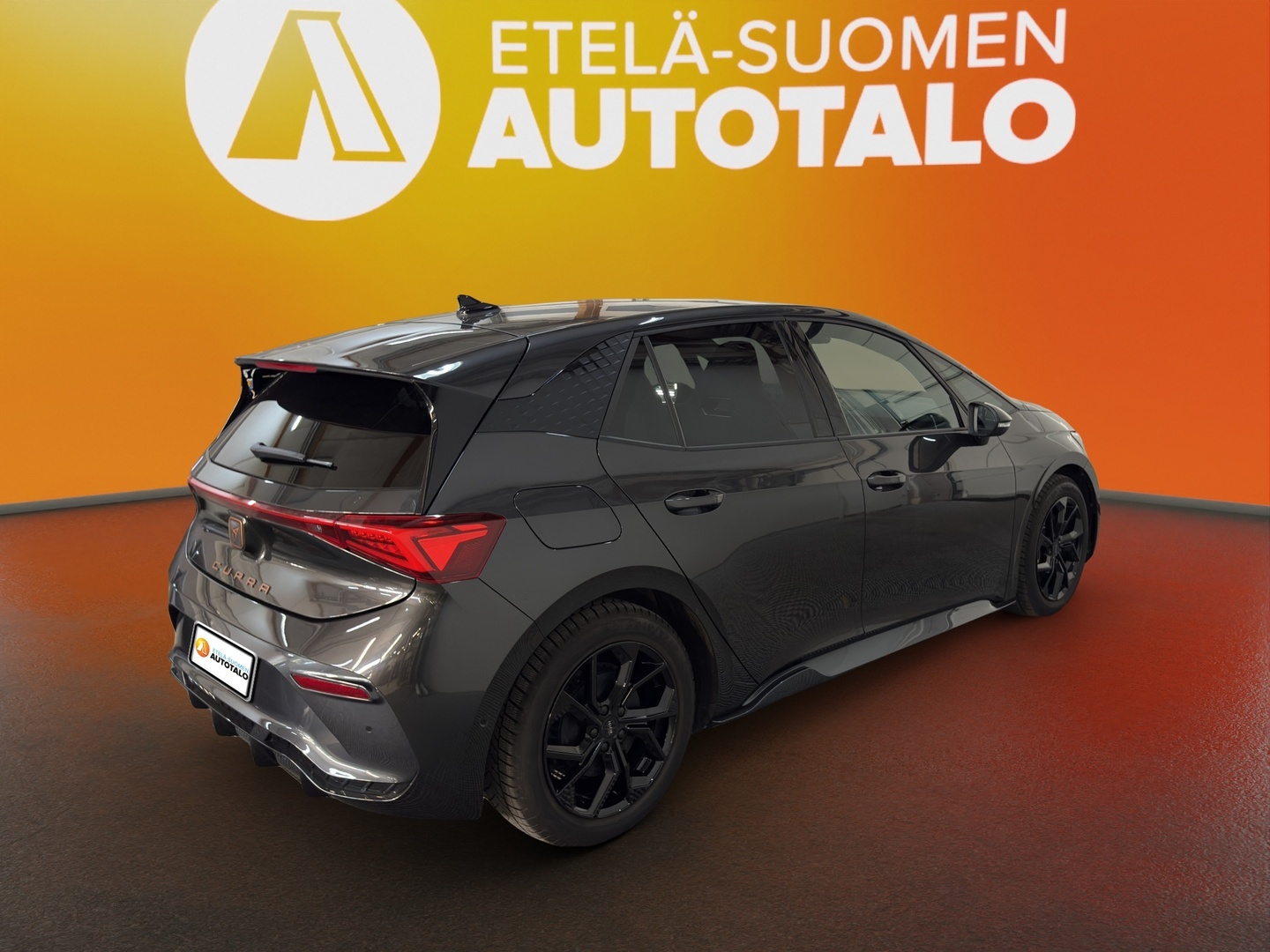 CUPRA Born 2023