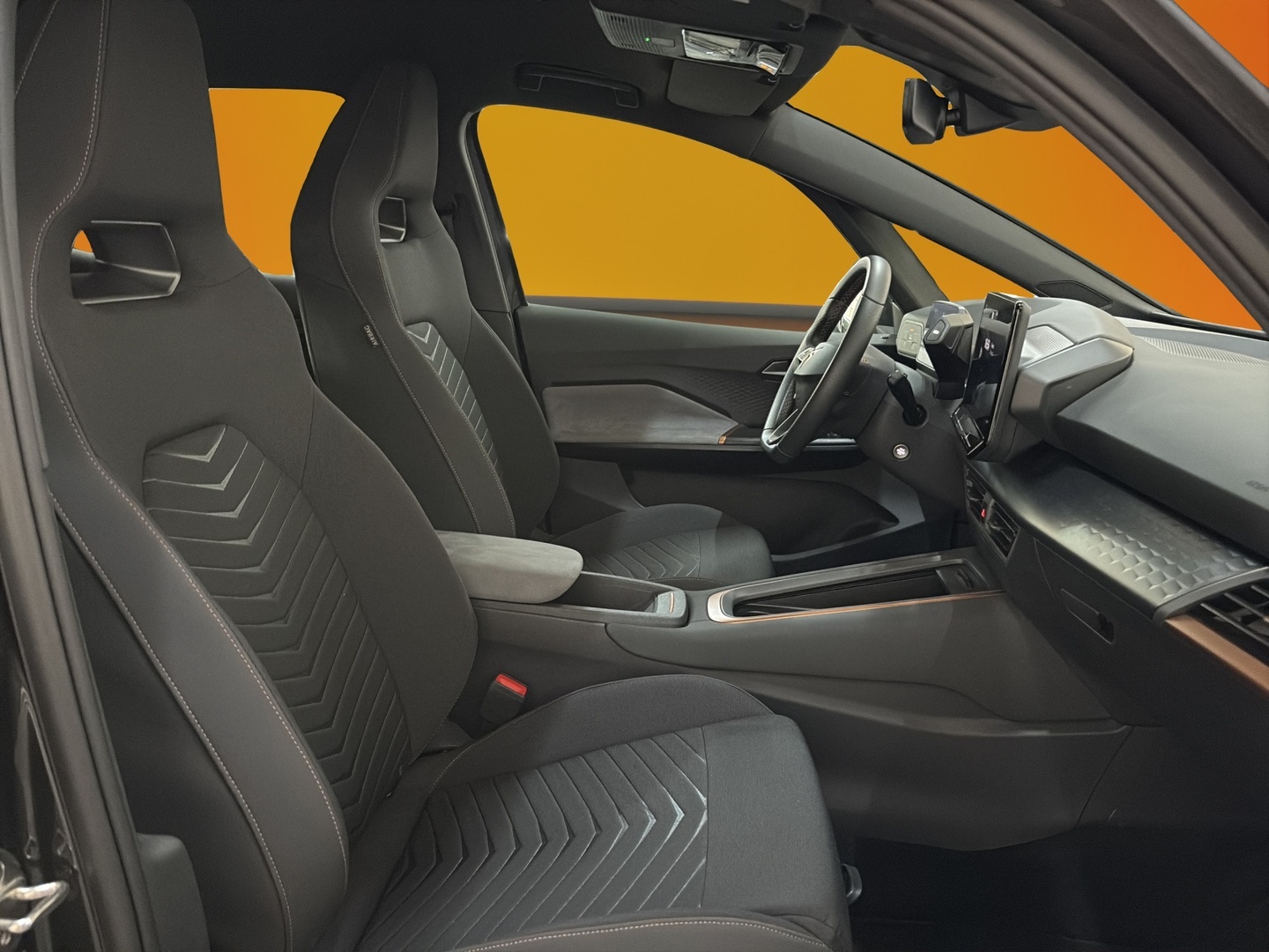 CUPRA Born 2023