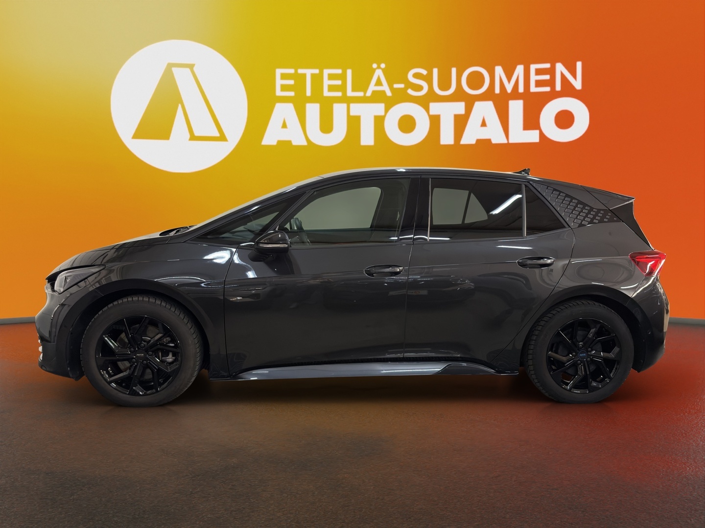 CUPRA Born 2023