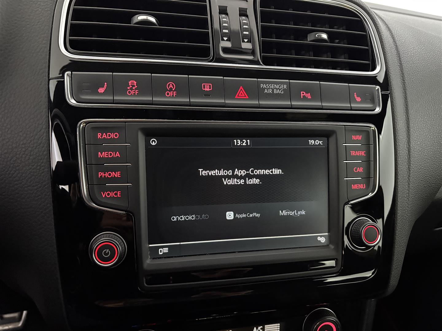 Volkswagen Polo 2015