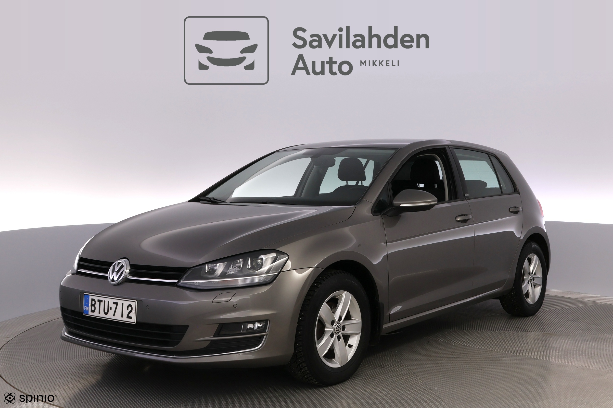 VOLKSWAGEN Golf 2017