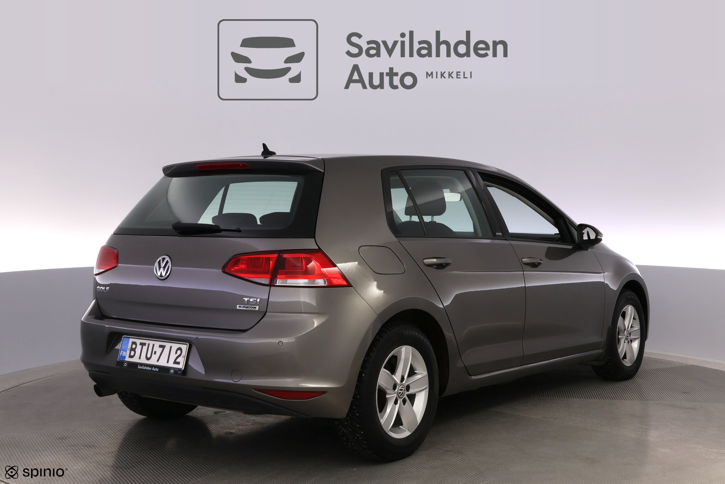 VOLKSWAGEN Golf 2017