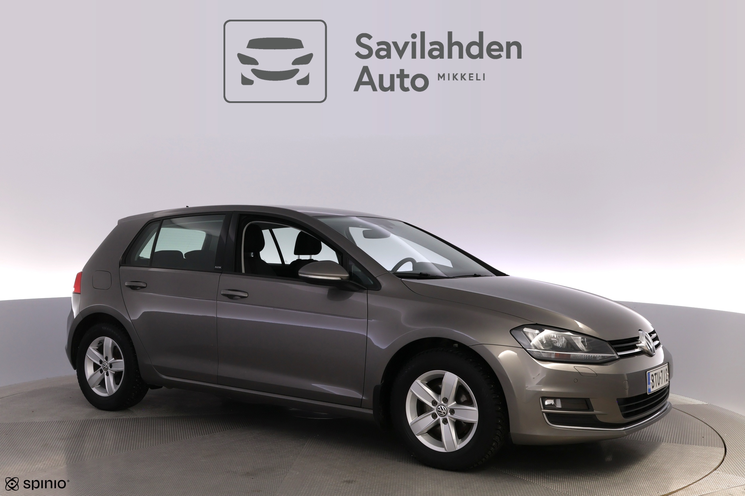 VOLKSWAGEN Golf 2017