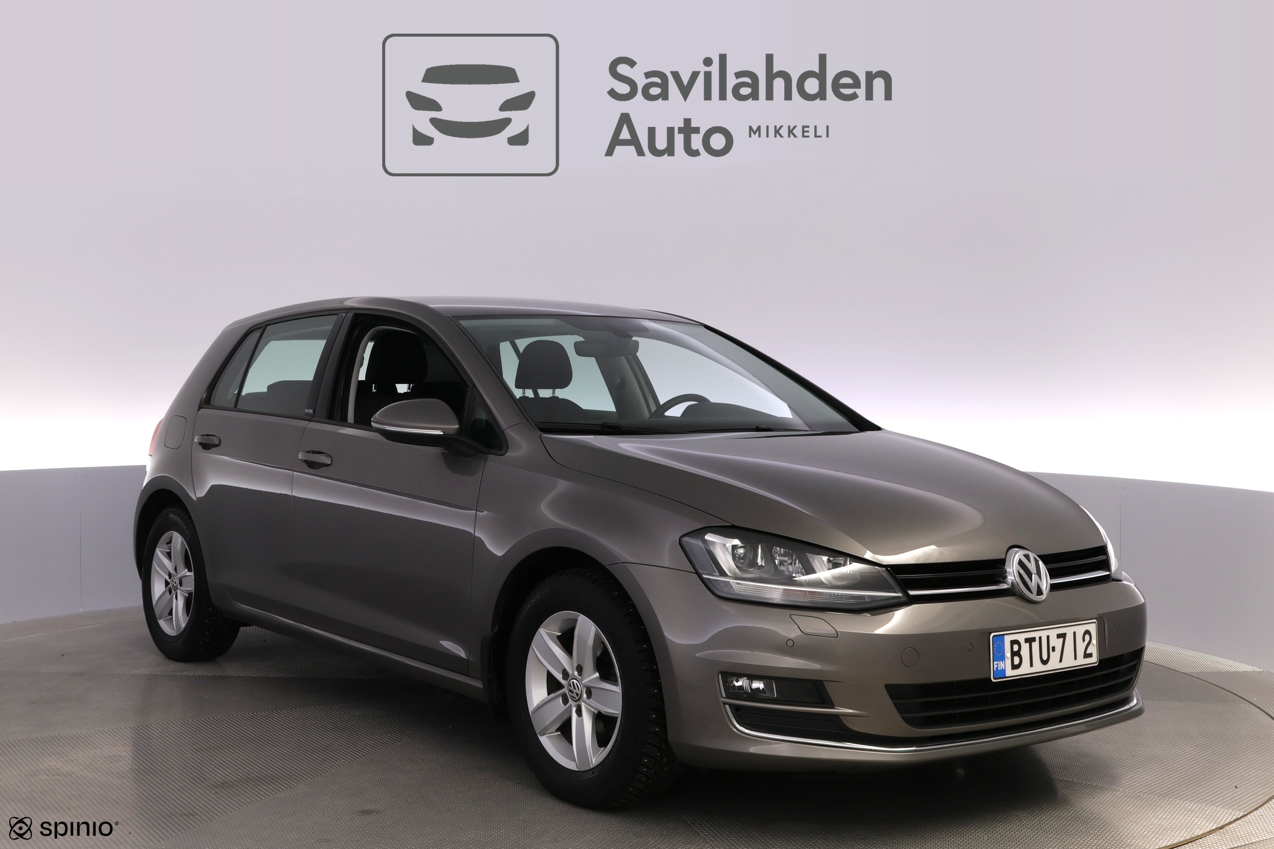 VOLKSWAGEN Golf 2017