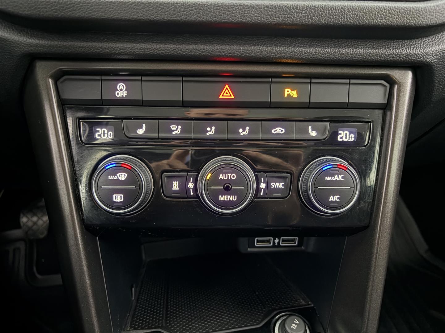 VOLKSWAGEN T-Roc 2019