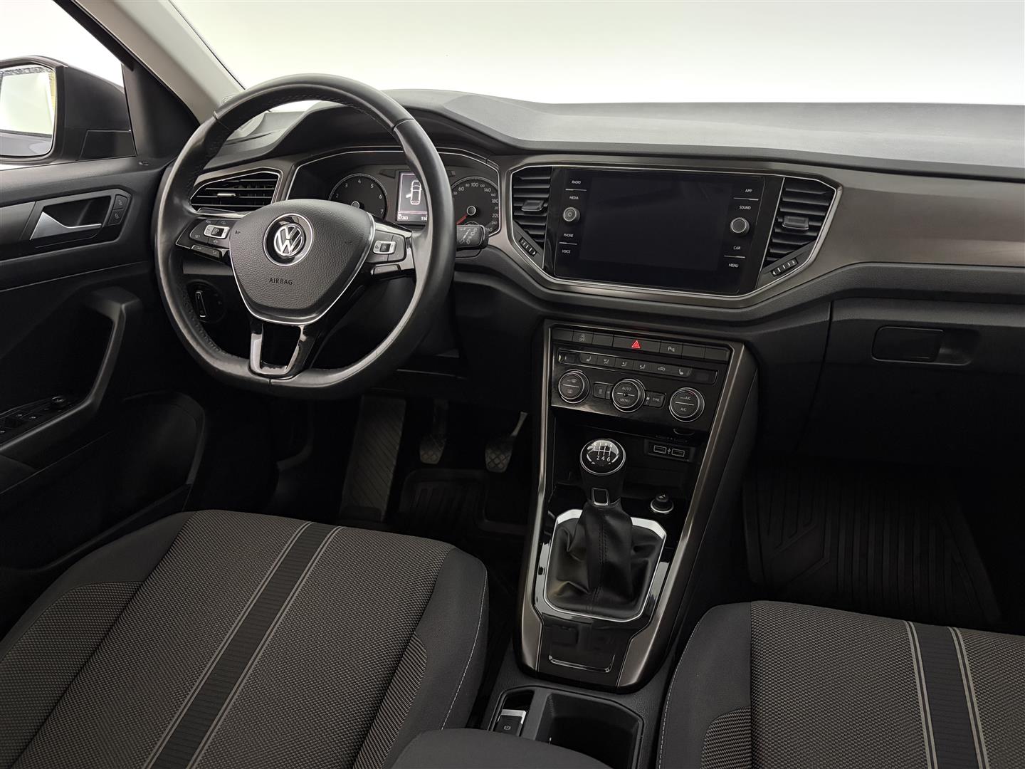 VOLKSWAGEN T-Roc 2019