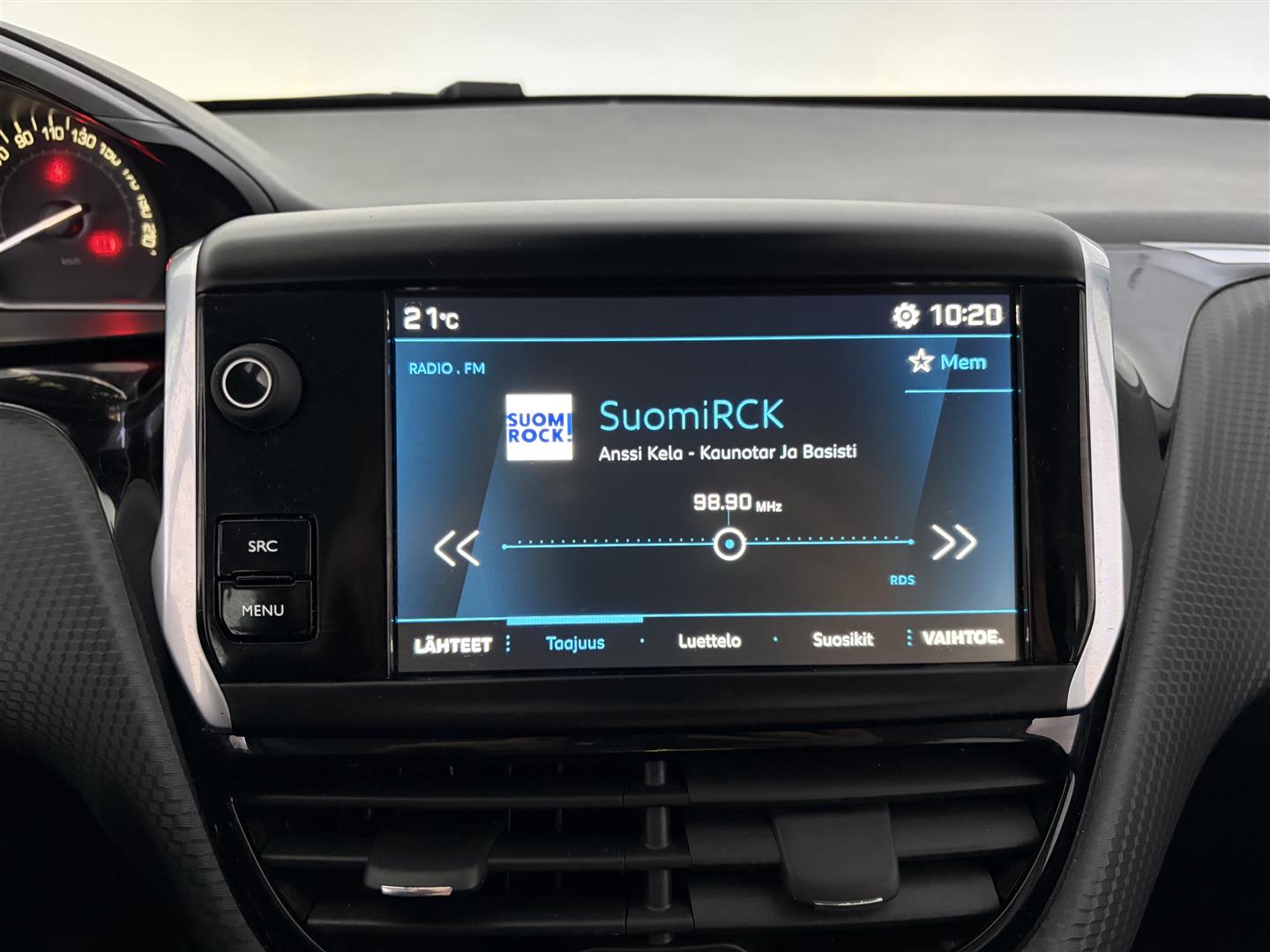 PEUGEOT 2008 2019