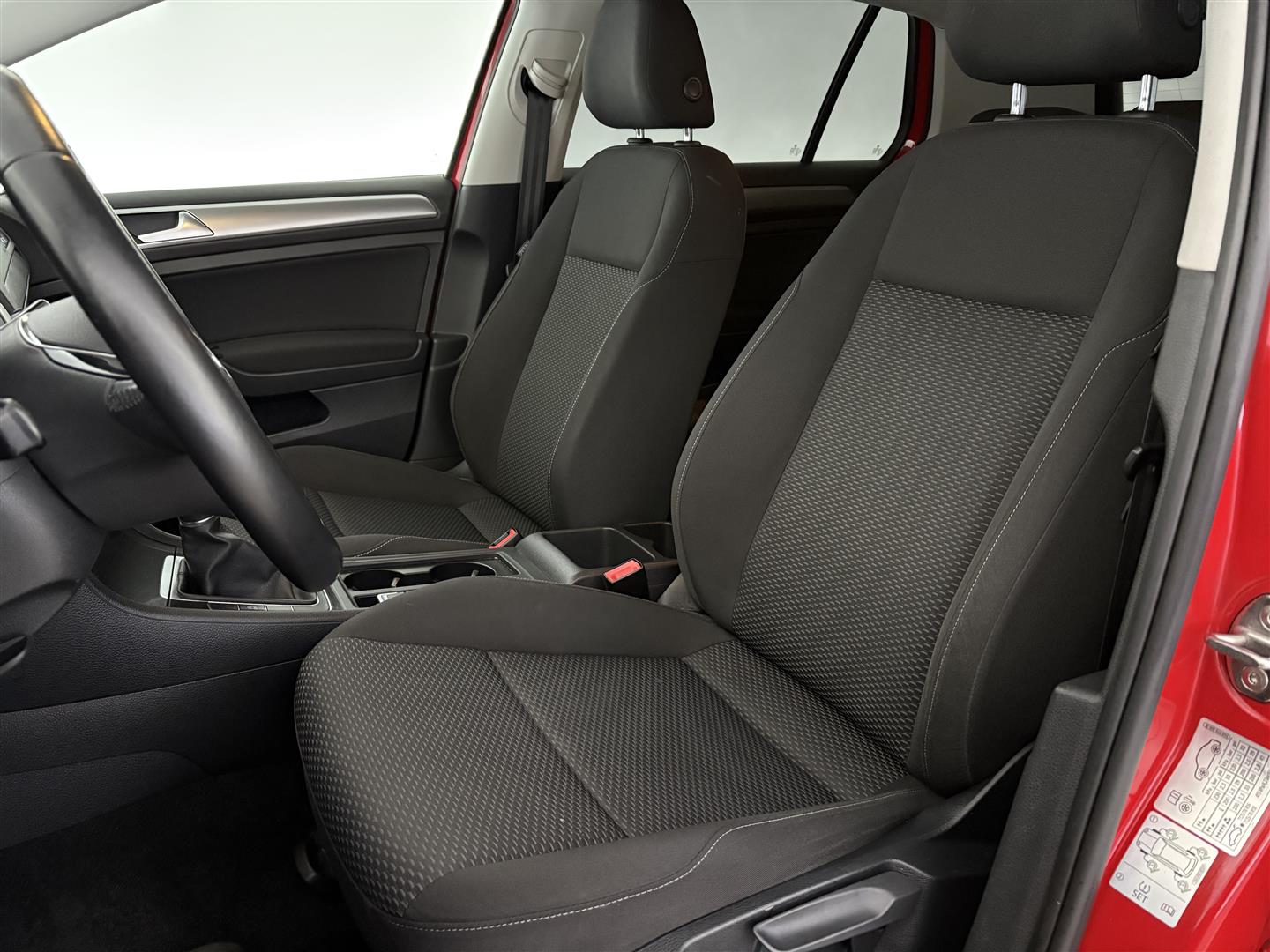 VOLKSWAGEN Golf 2019