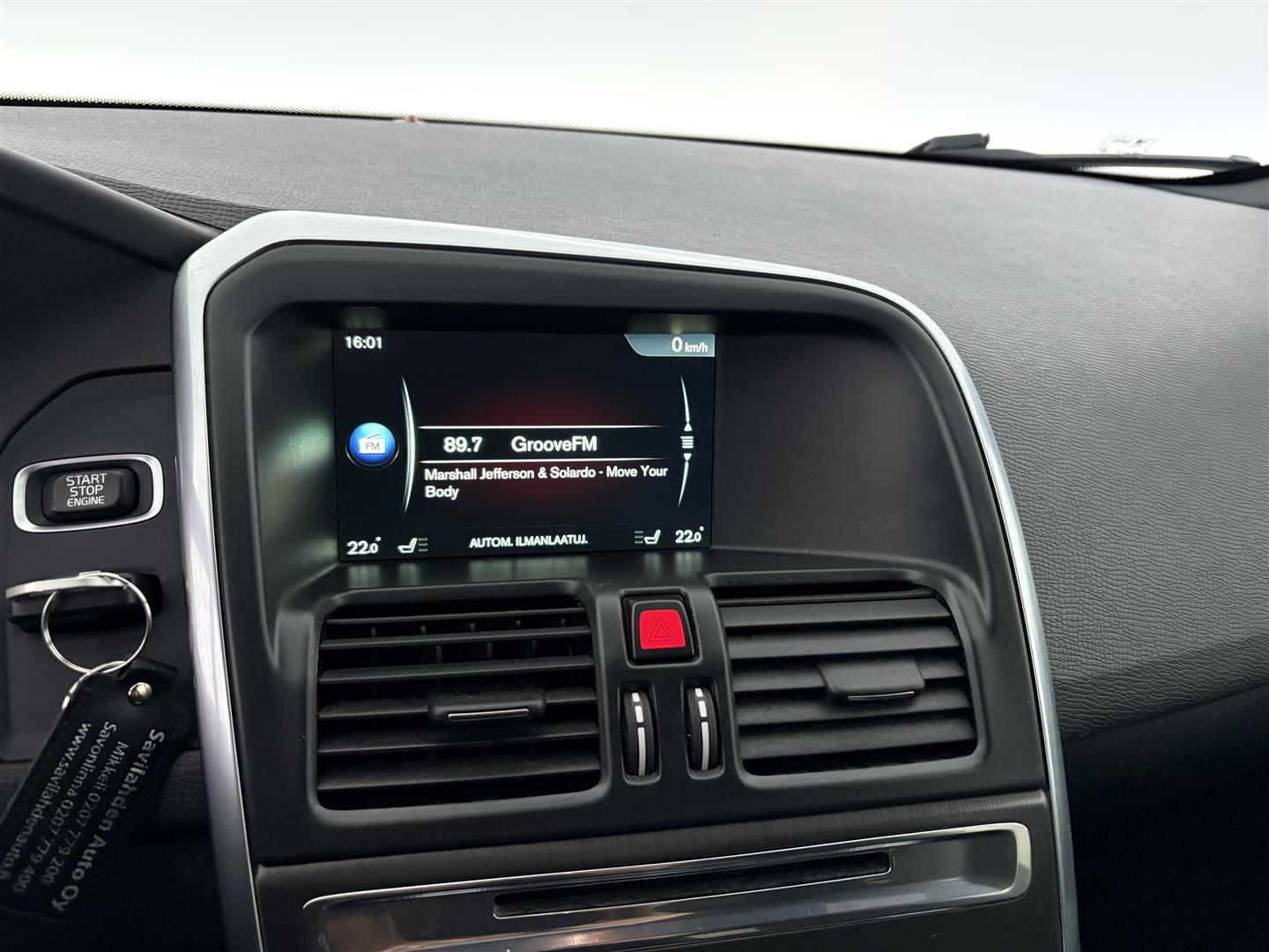 VOLVO XC60 2015