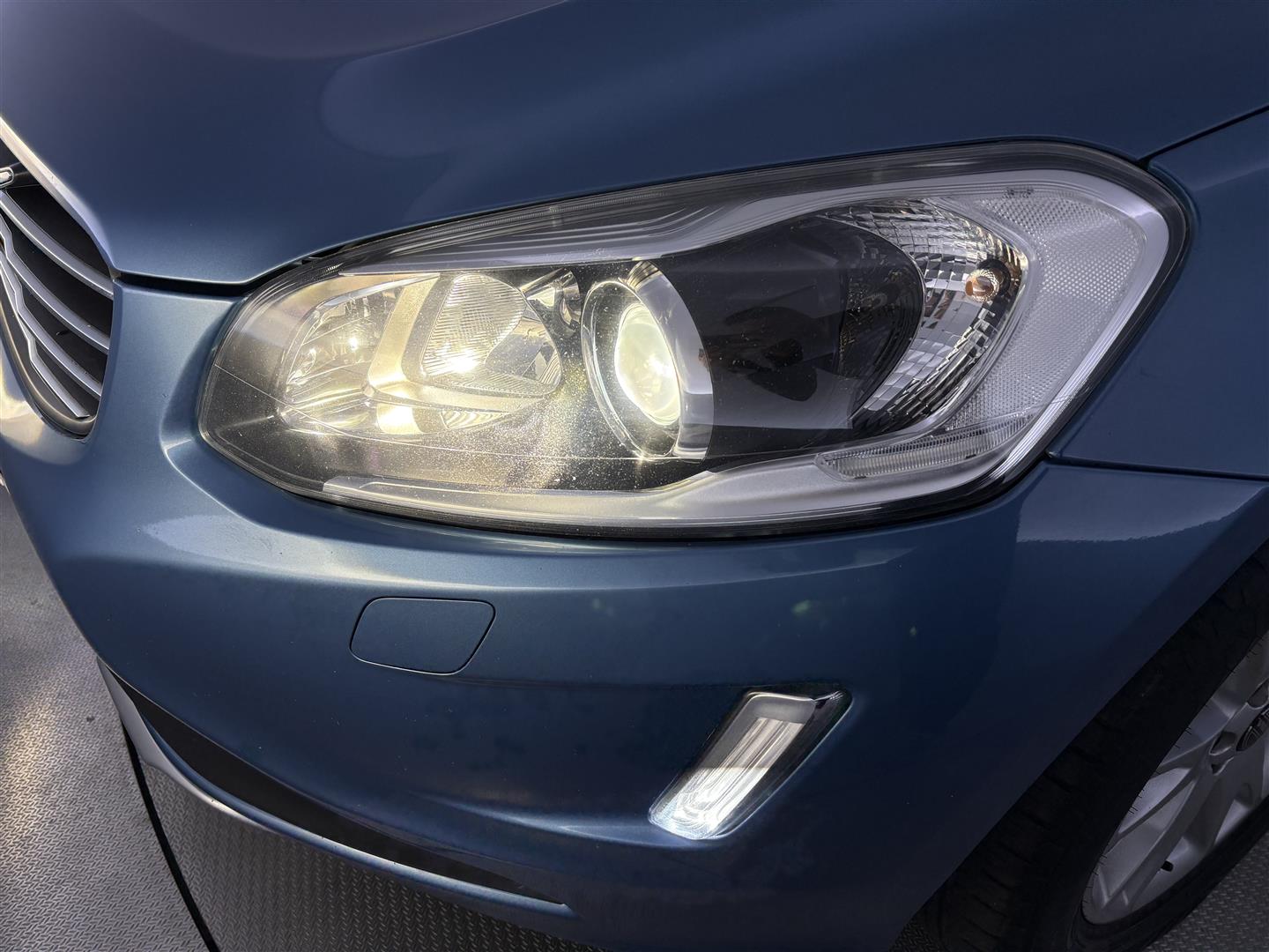 VOLVO XC60 2015