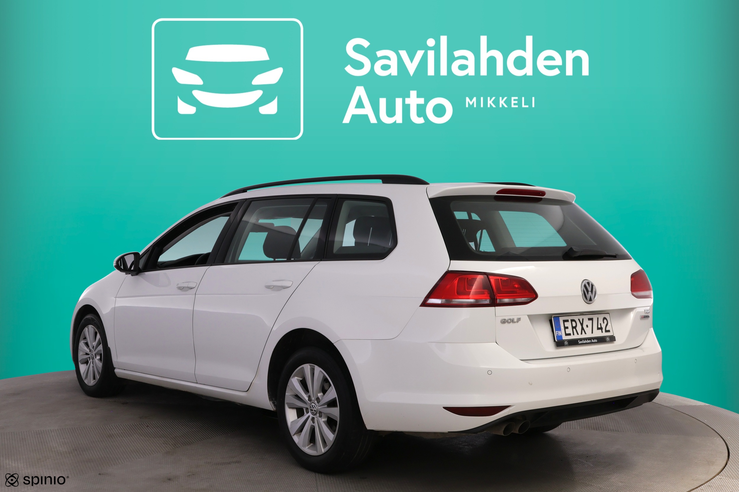 VOLKSWAGEN Golf 2015