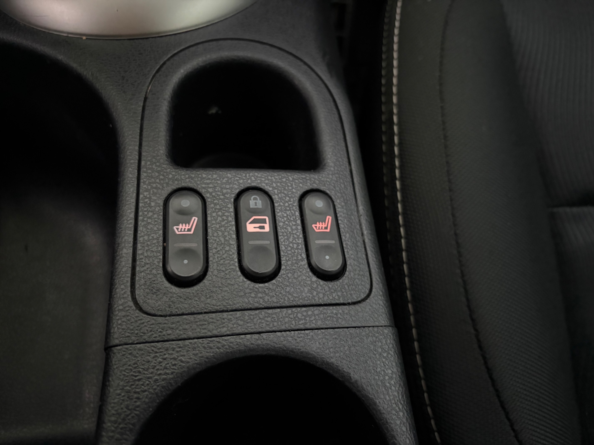 NISSAN Qashqai 2012