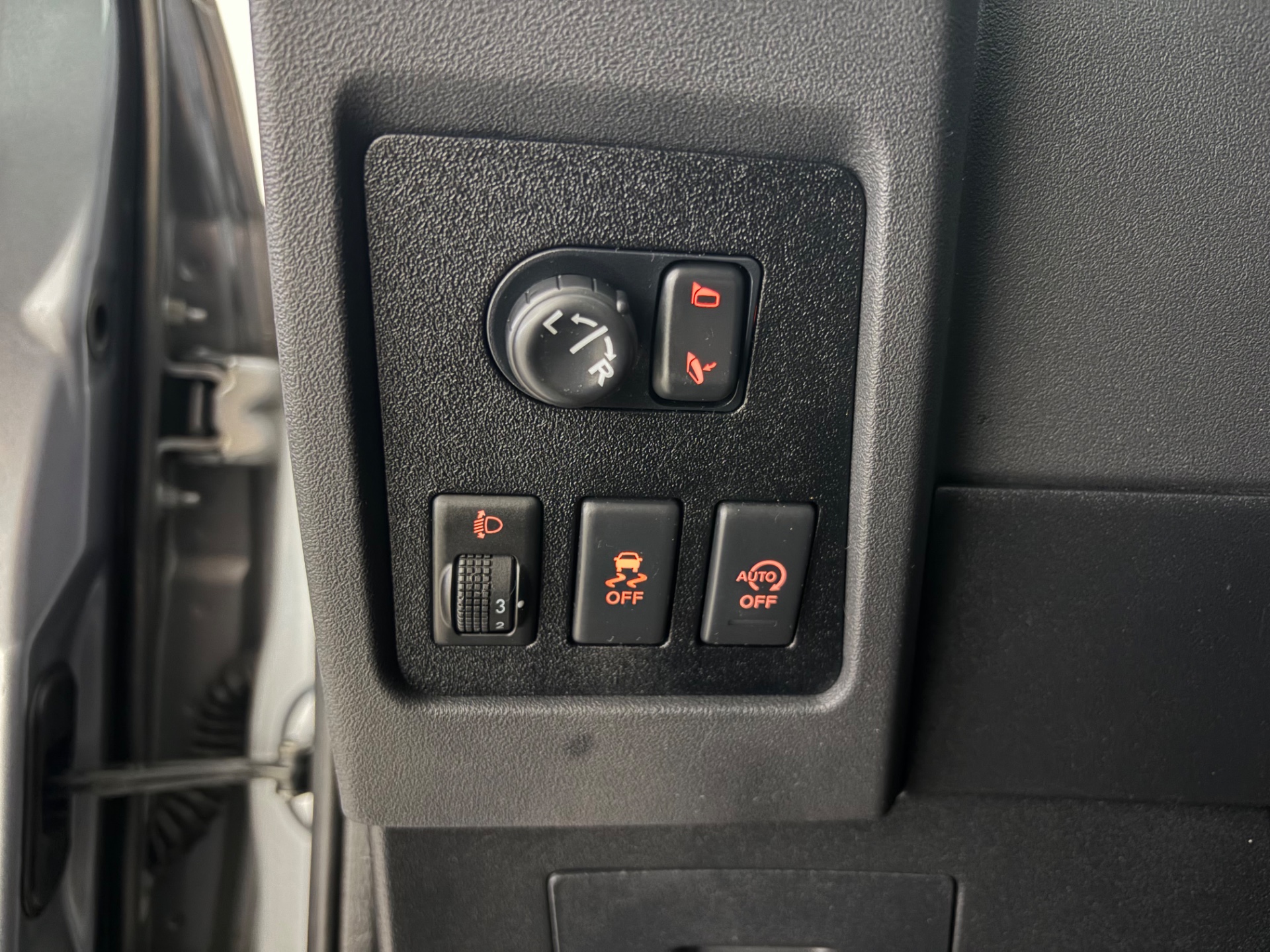 NISSAN Qashqai 2012