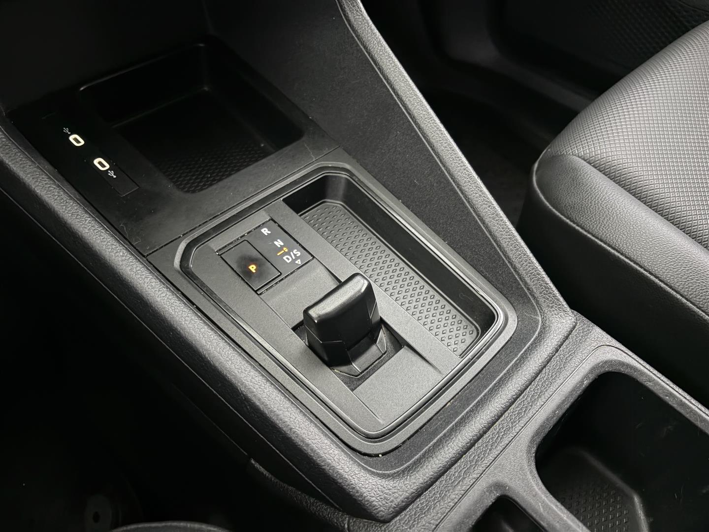 VOLKSWAGEN Caddy 2021