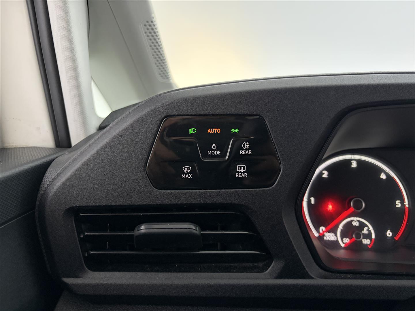 VOLKSWAGEN Caddy 2021