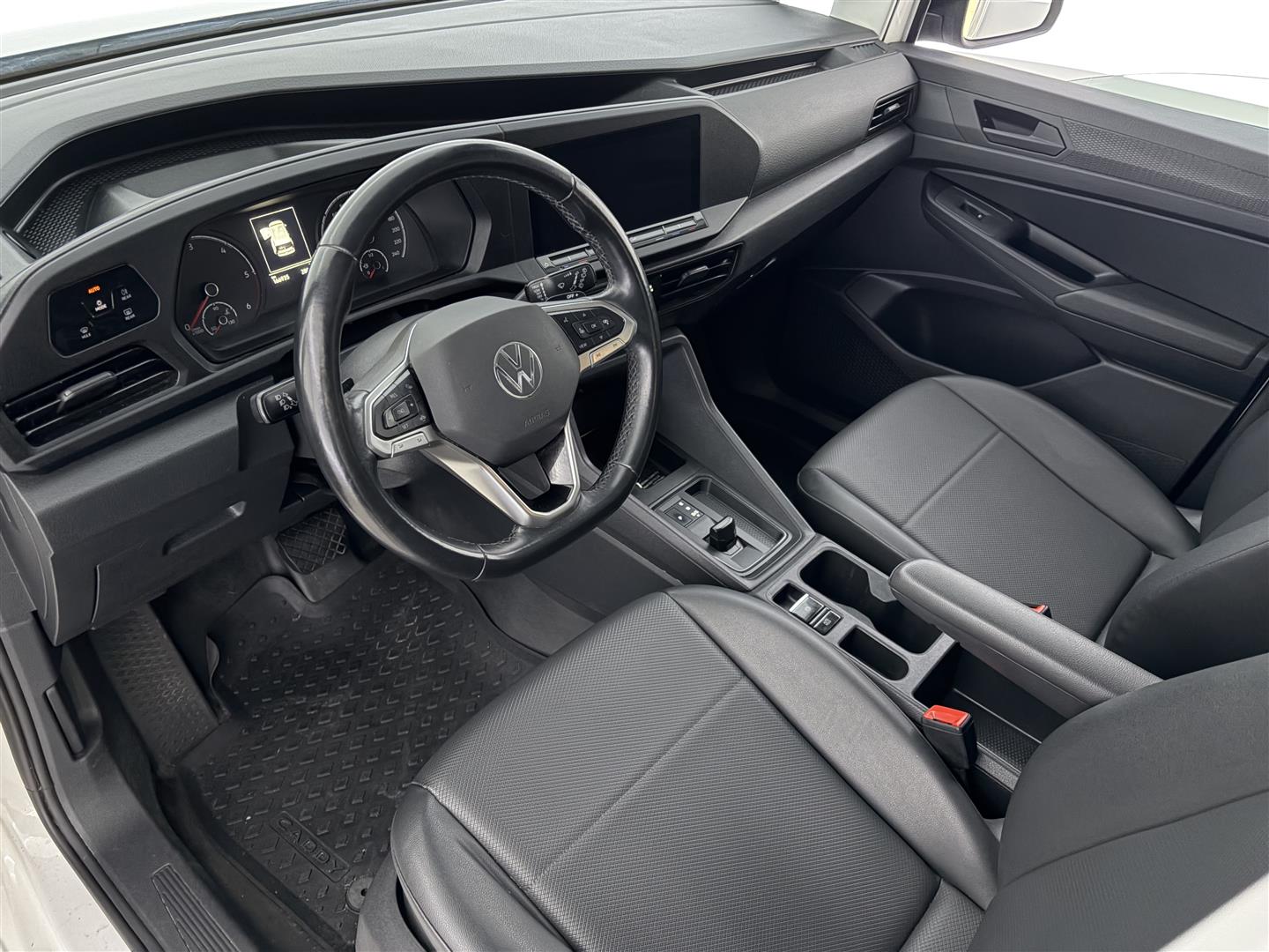 VOLKSWAGEN Caddy 2021