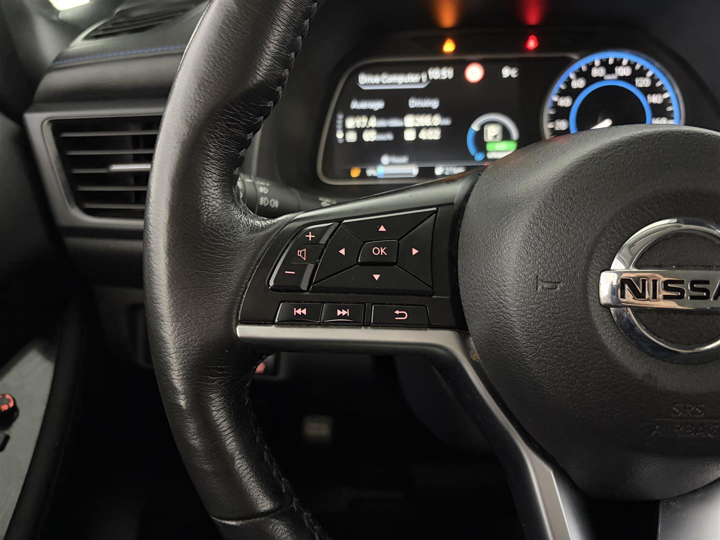 NISSAN Leaf 2021
