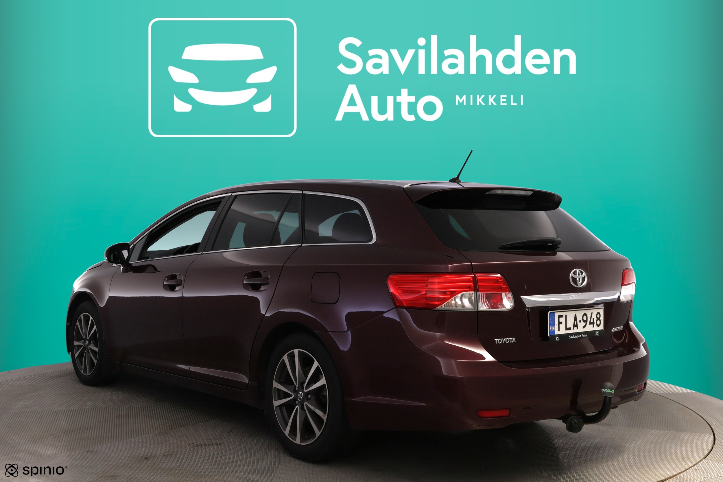 TOYOTA Avensis 2013