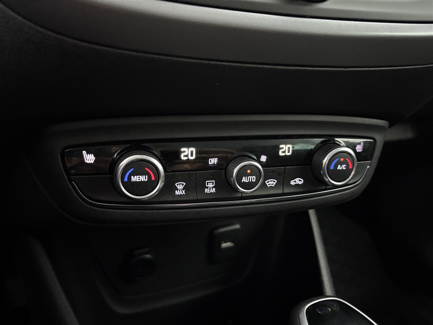 OPEL Crossland 2021