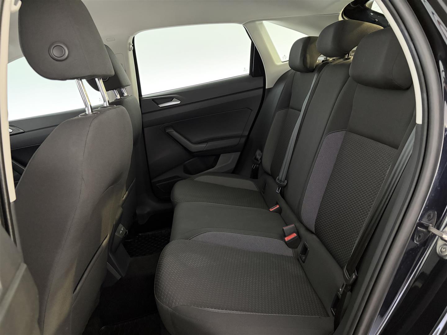 VOLKSWAGEN Taigo 2021