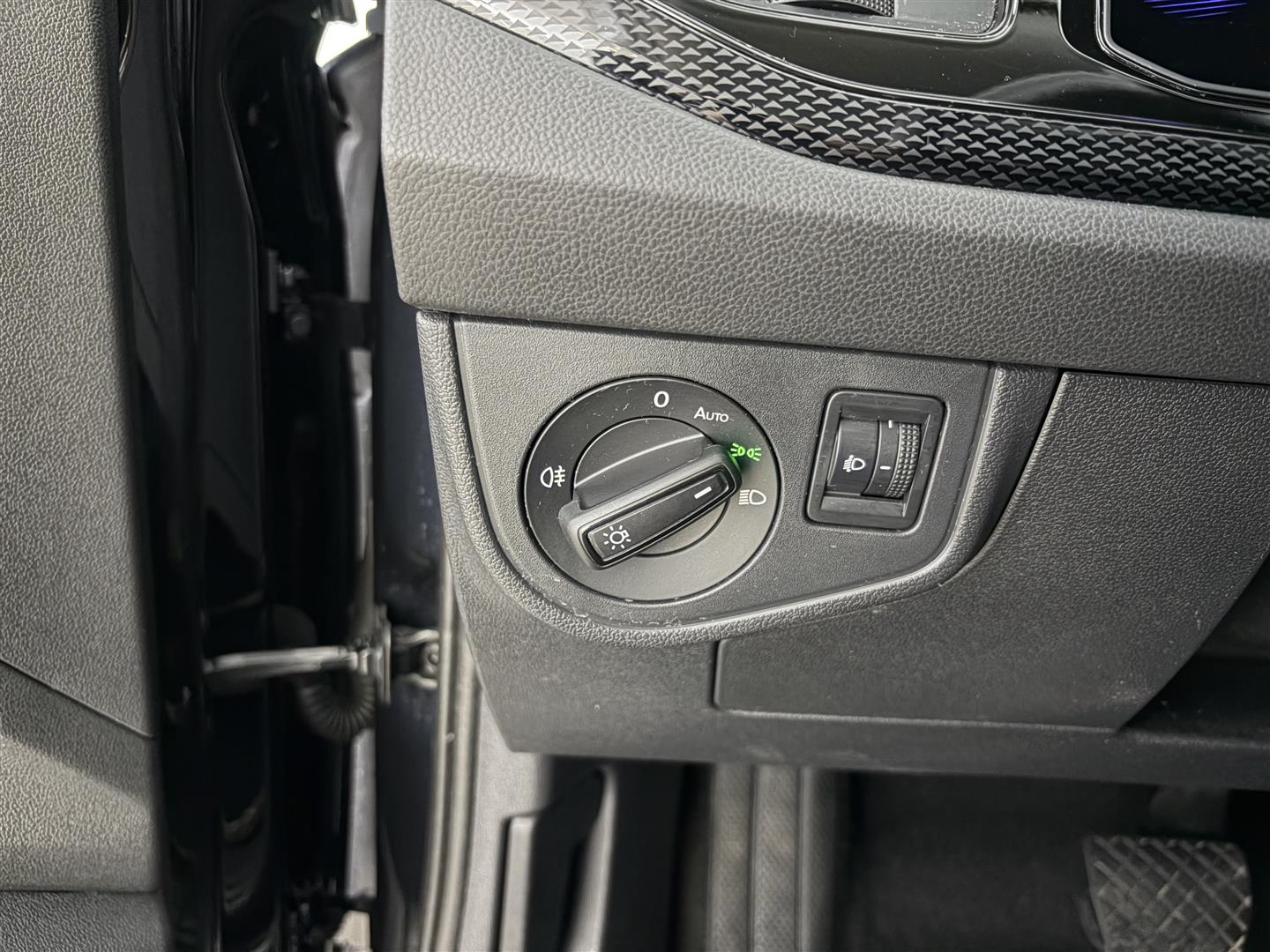 VOLKSWAGEN Taigo 2021