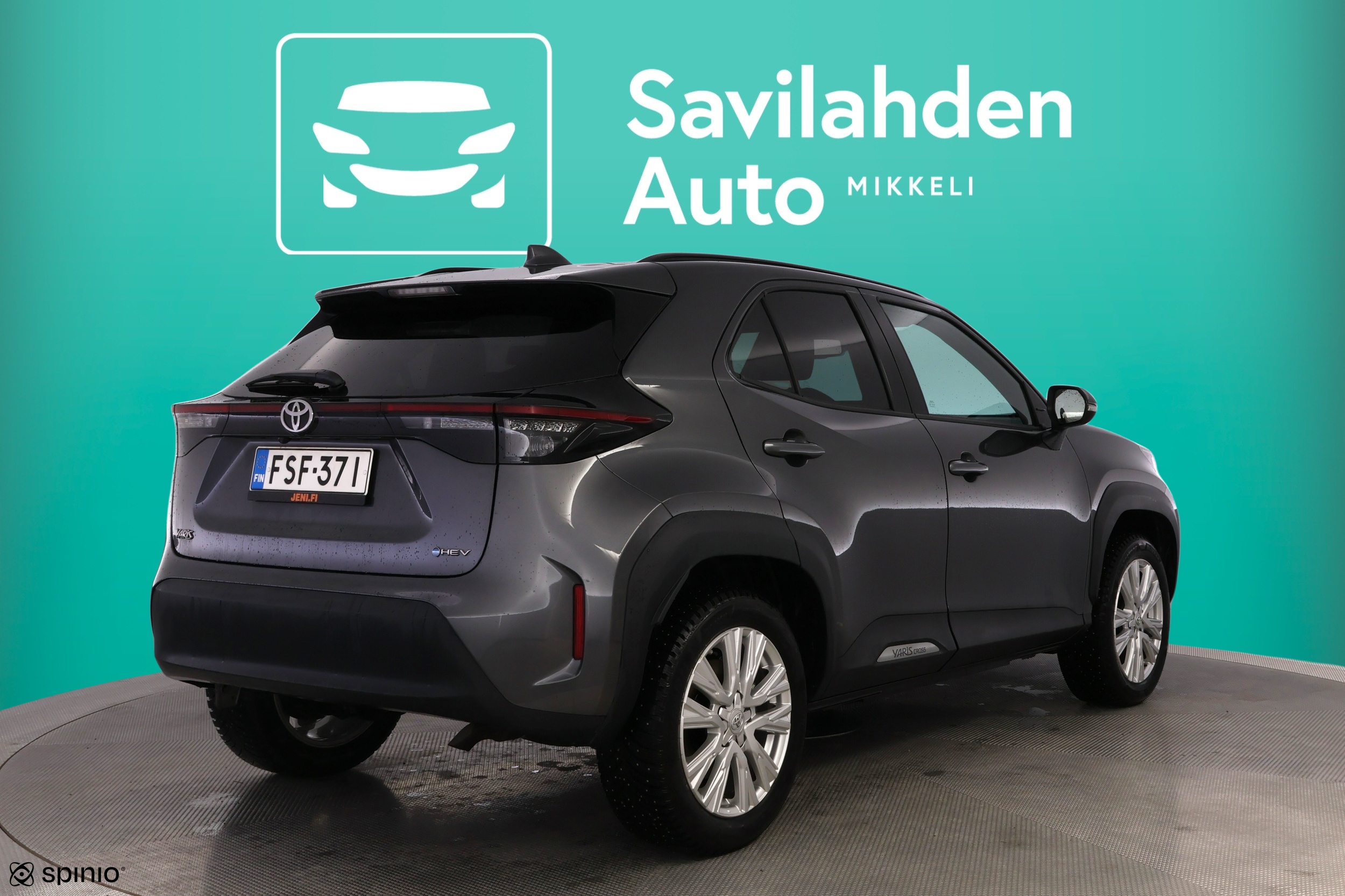 TOYOTA Yaris Cross 2024