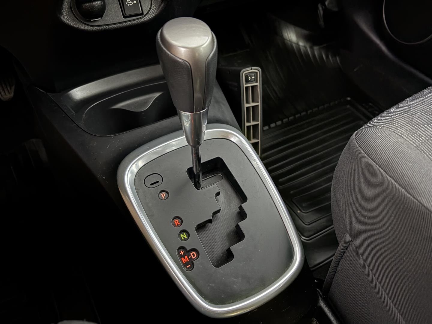 Toyota Yaris 2016