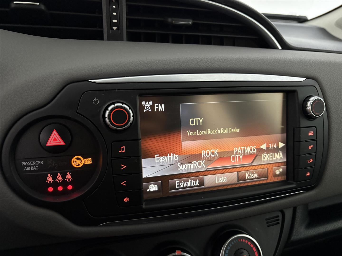 Toyota Yaris 2016