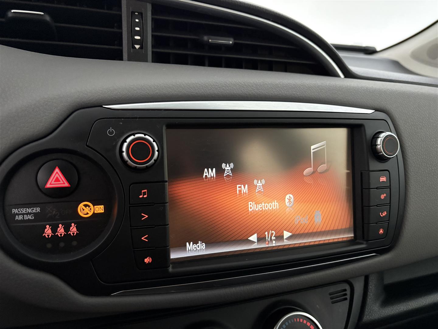 Toyota Yaris 2016
