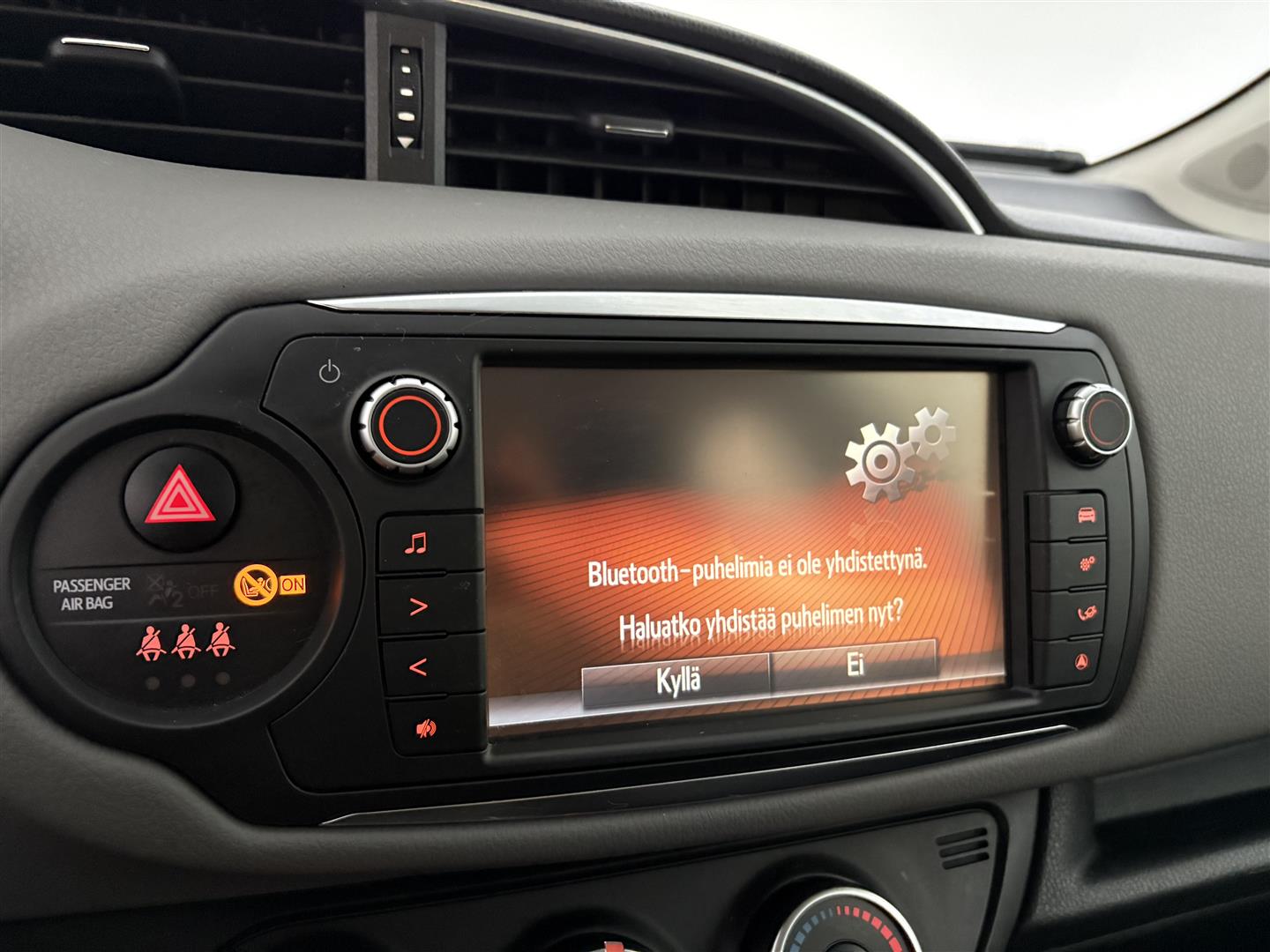 Toyota Yaris 2016
