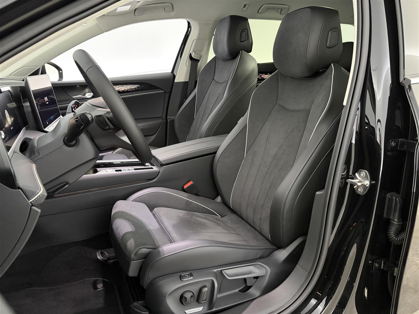 Volkswagen Passat 2025