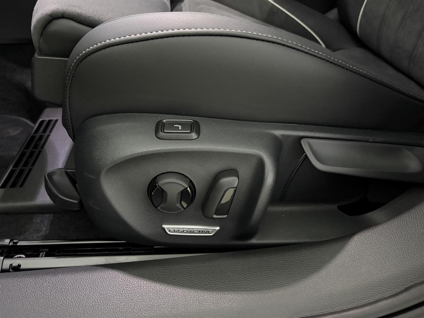 Volkswagen Passat 2025