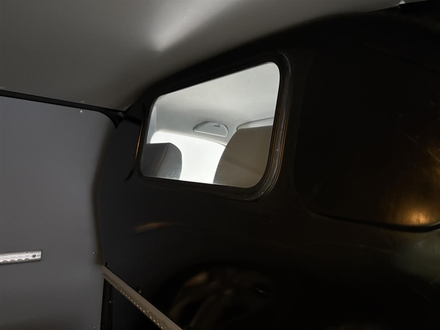 VOLKSWAGEN Transporter 2010