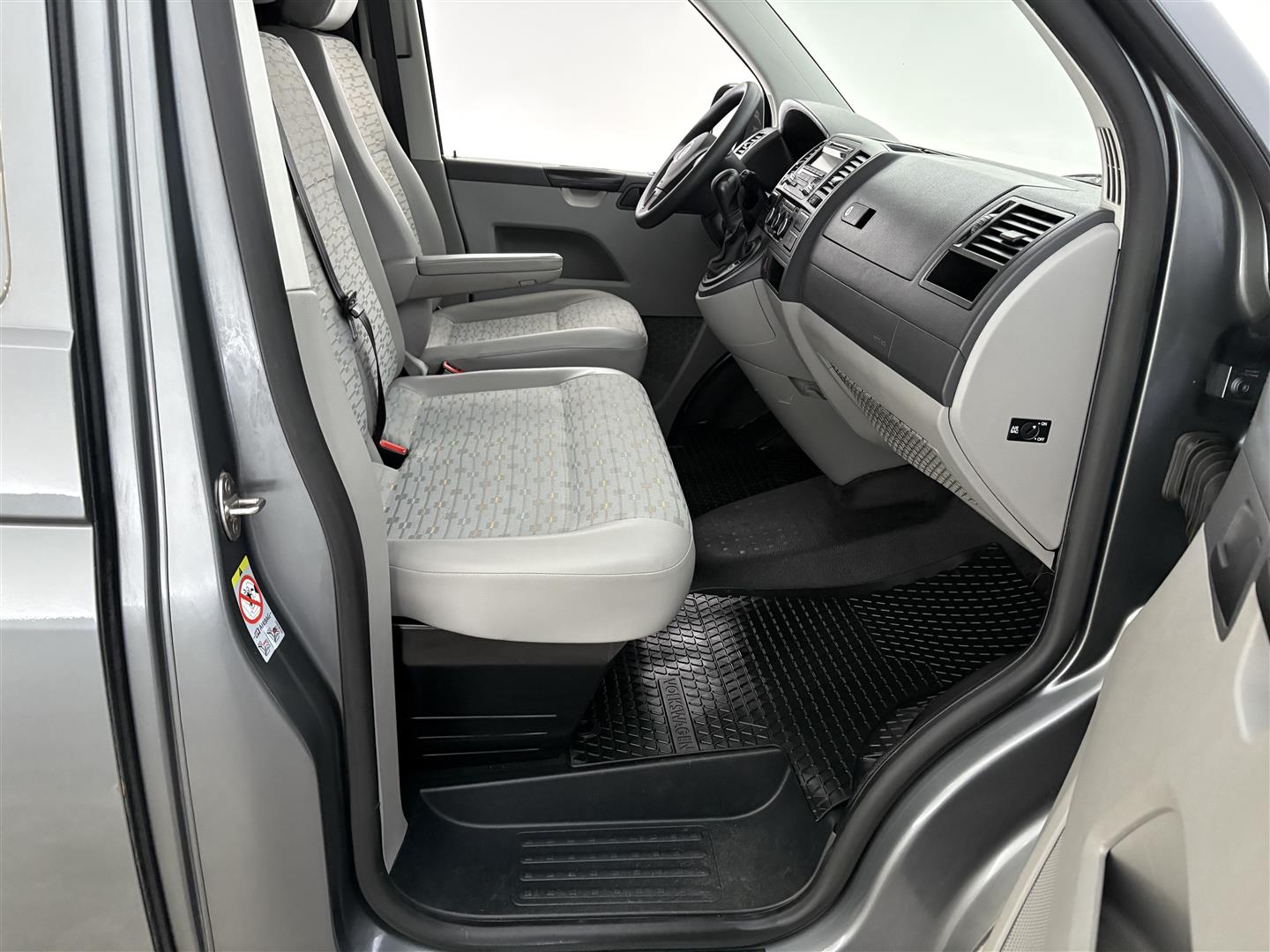 VOLKSWAGEN Transporter 2010