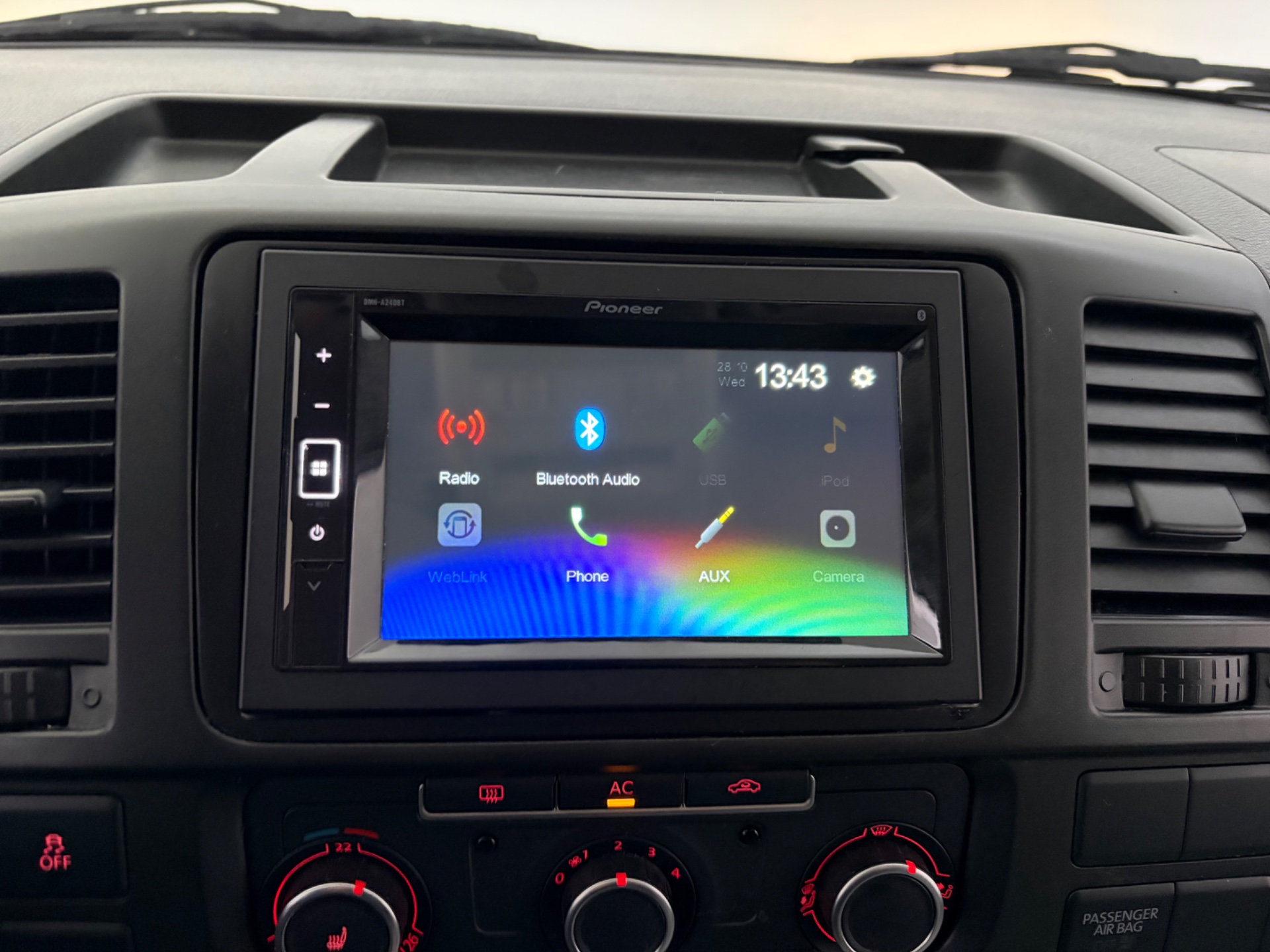 VOLKSWAGEN Transporter 2011
