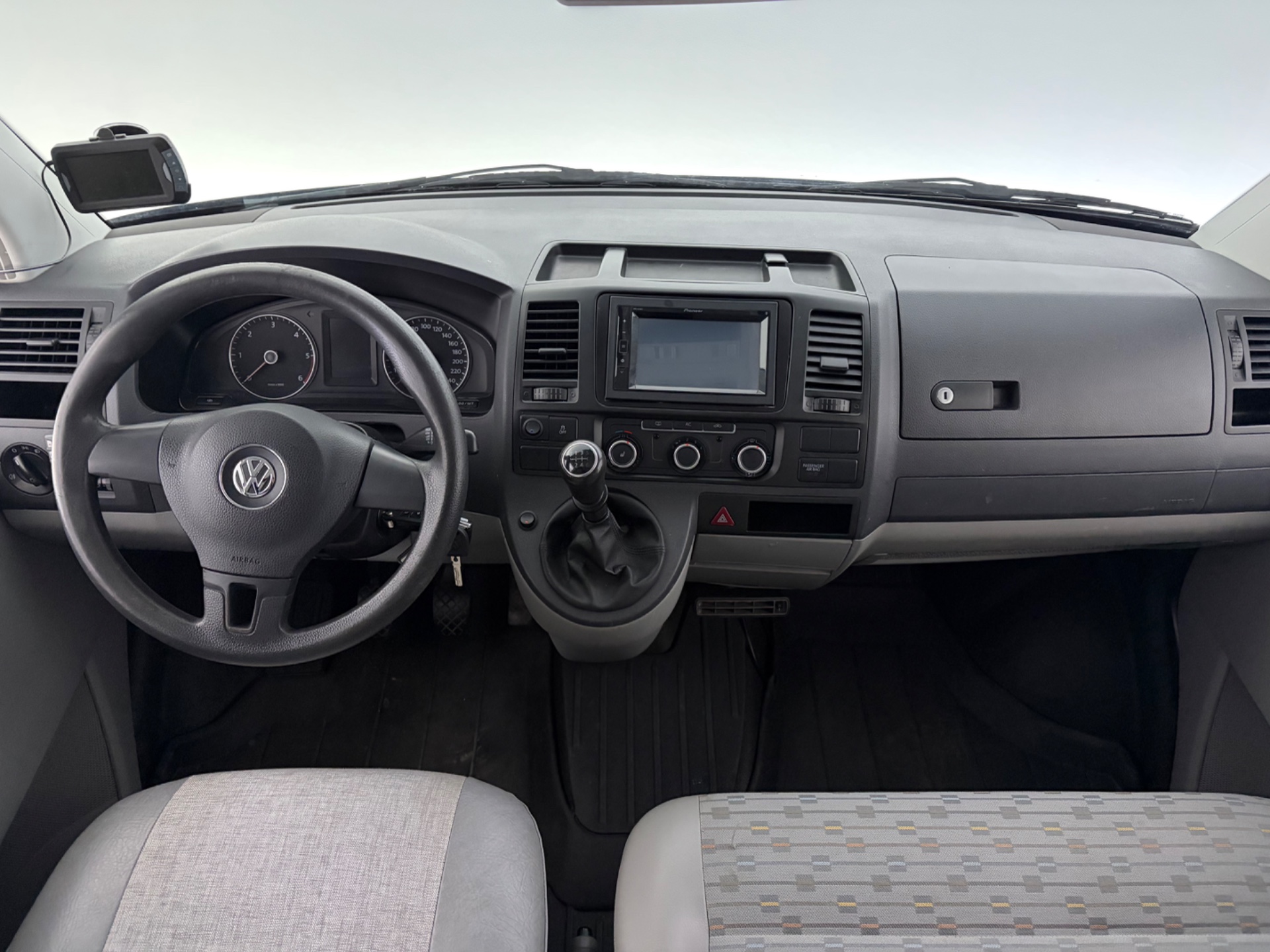 VOLKSWAGEN Transporter 2011