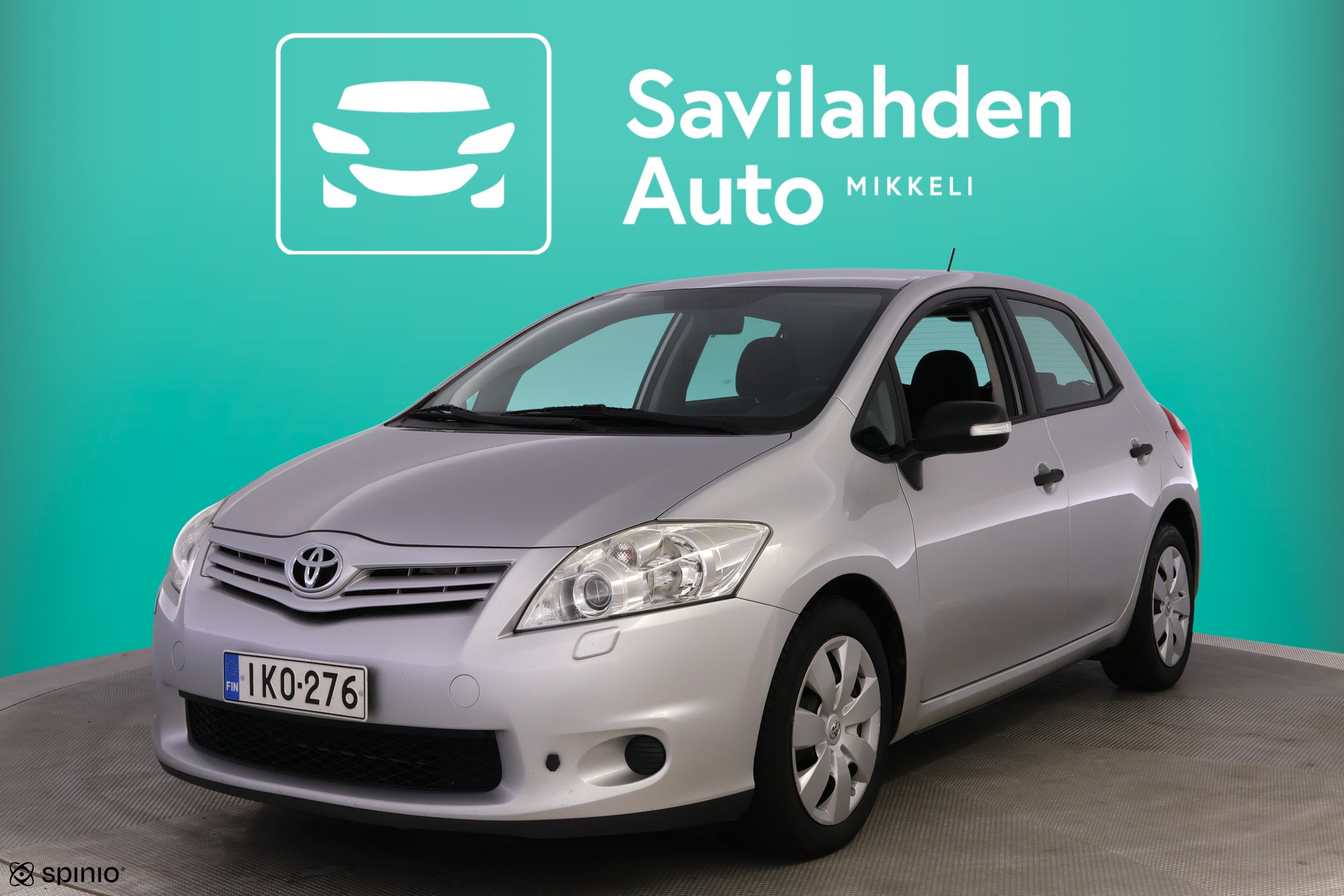 TOYOTA Auris 2012