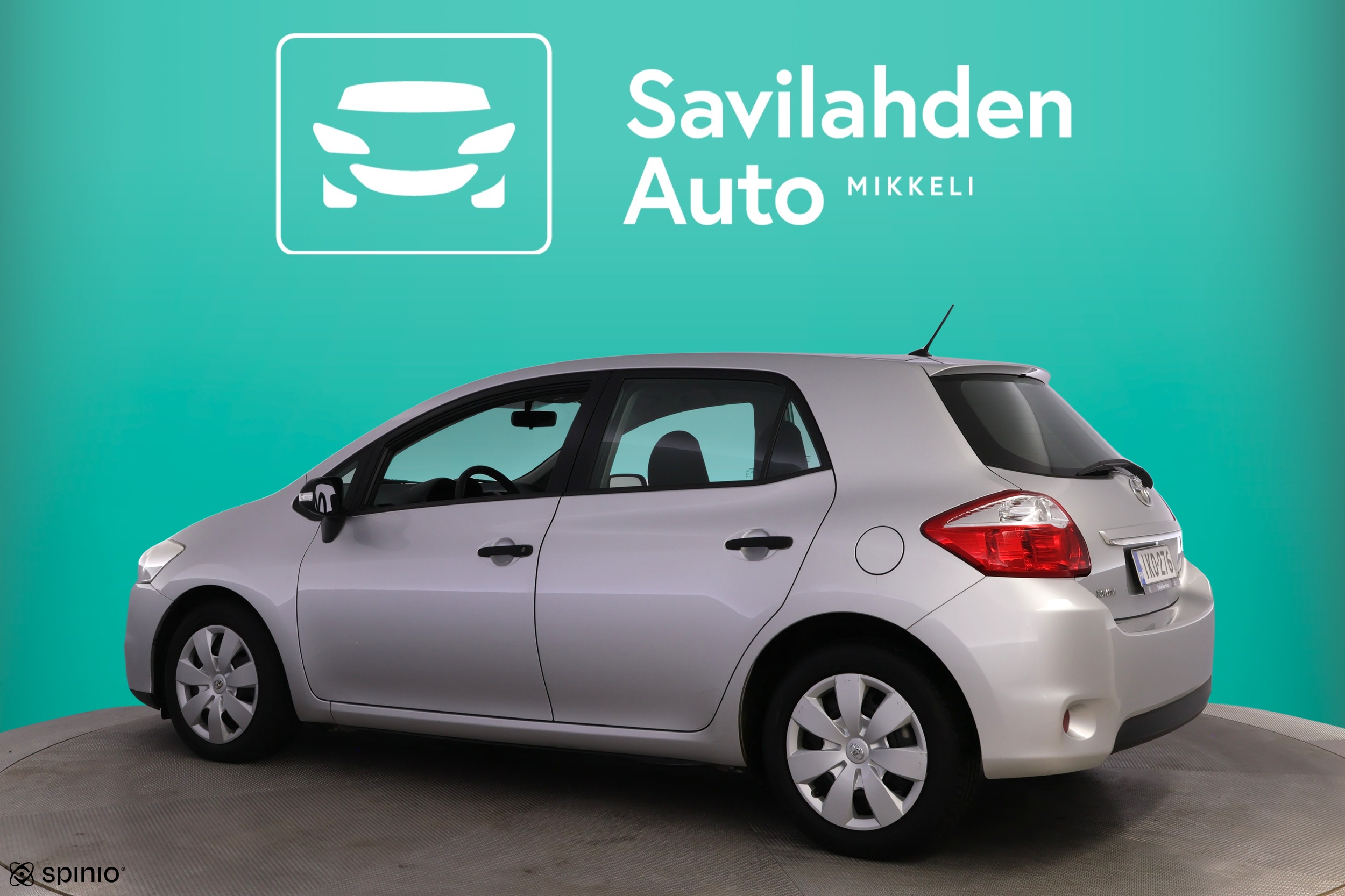 TOYOTA Auris 2012