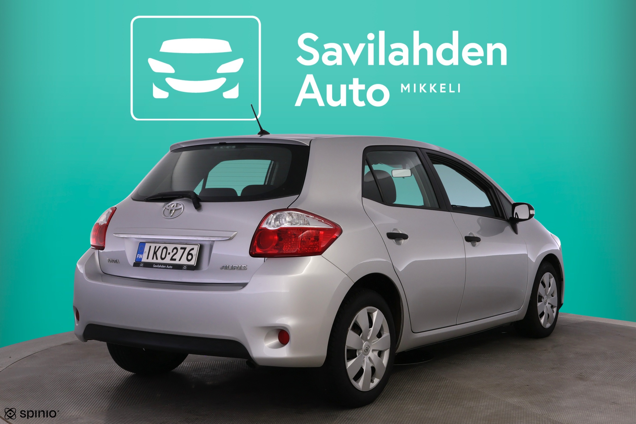 TOYOTA Auris 2012