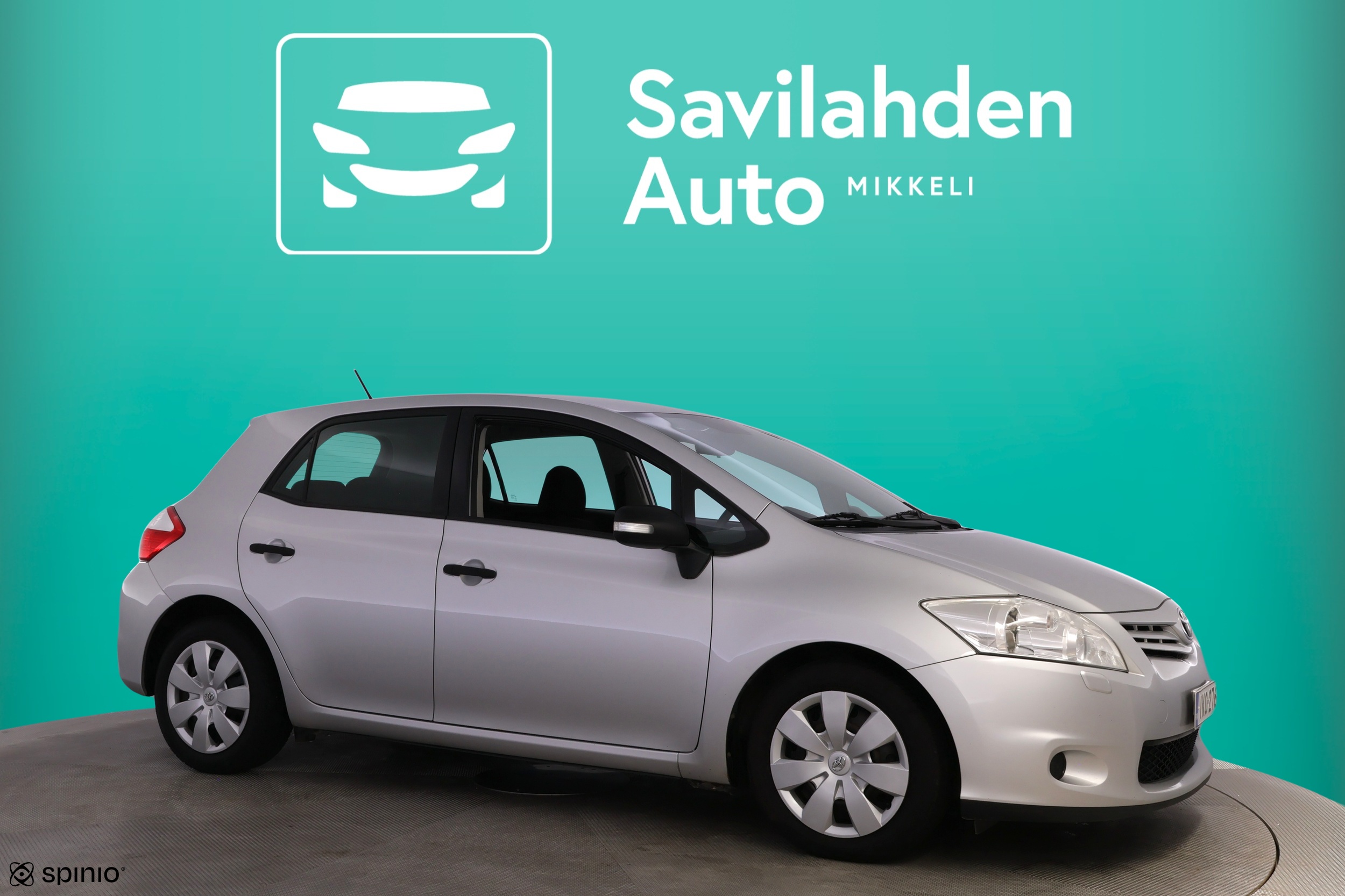 TOYOTA Auris 2012