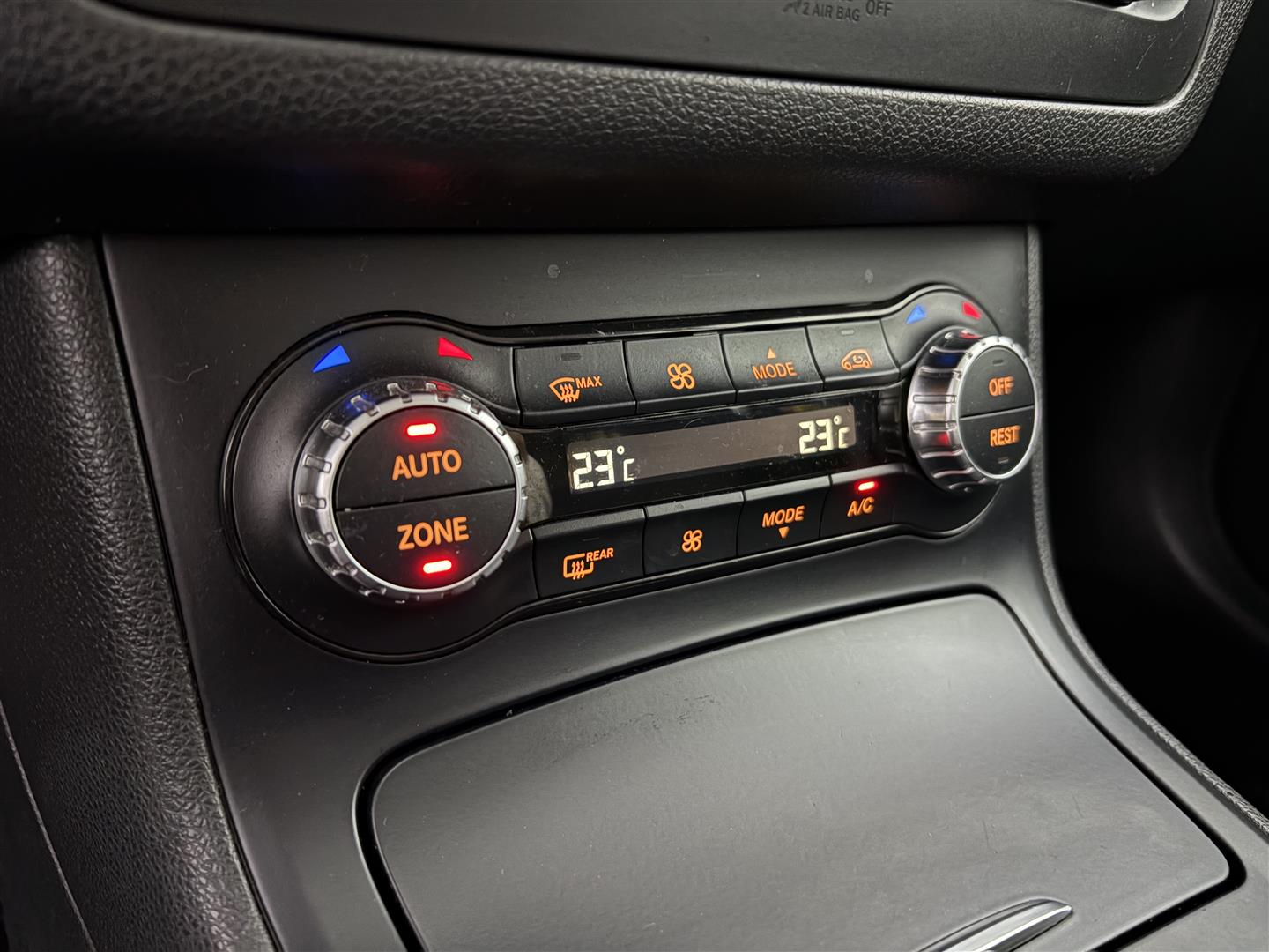 MERCEDES-BENZ B 2014