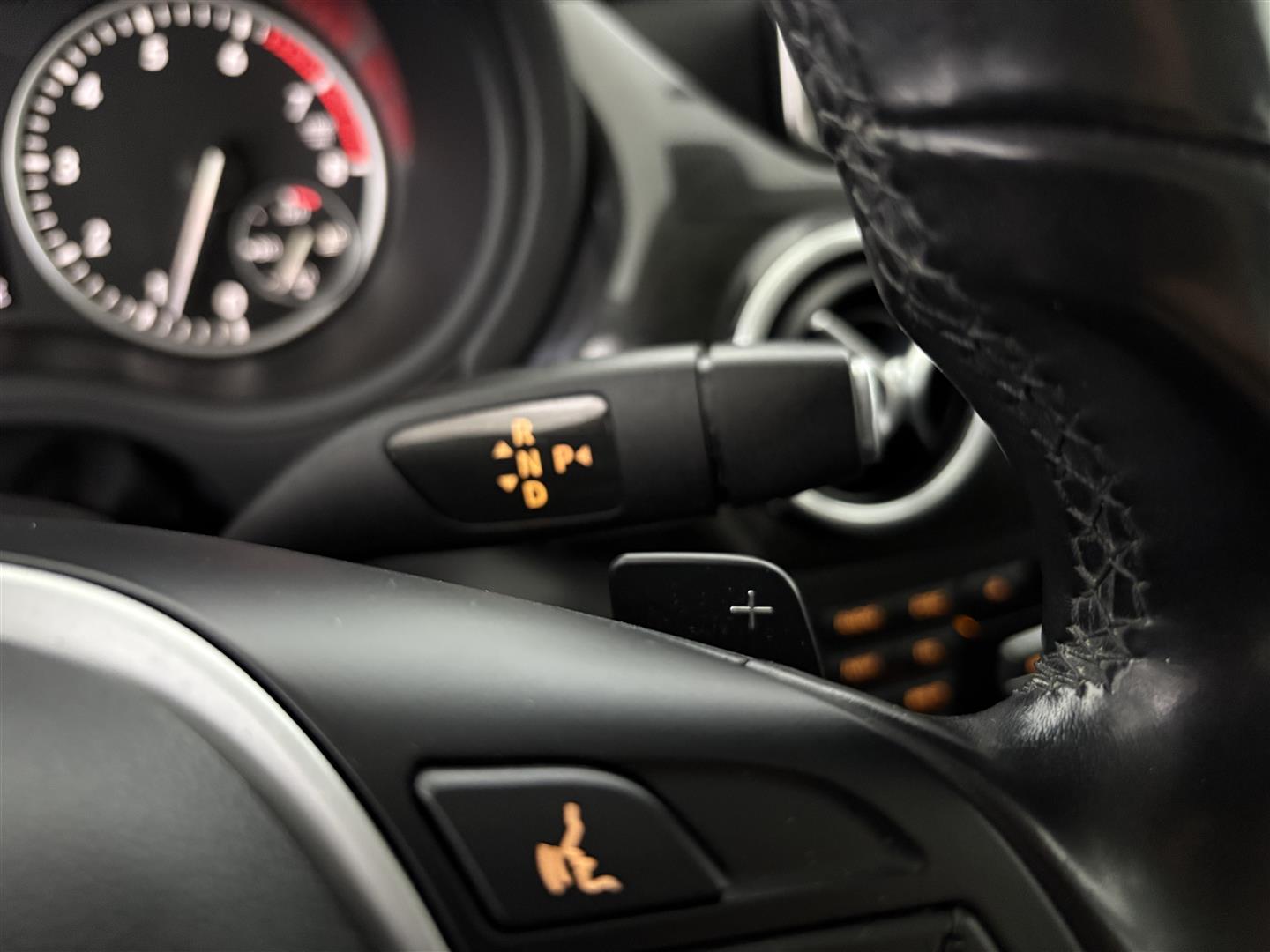 MERCEDES-BENZ B 2014